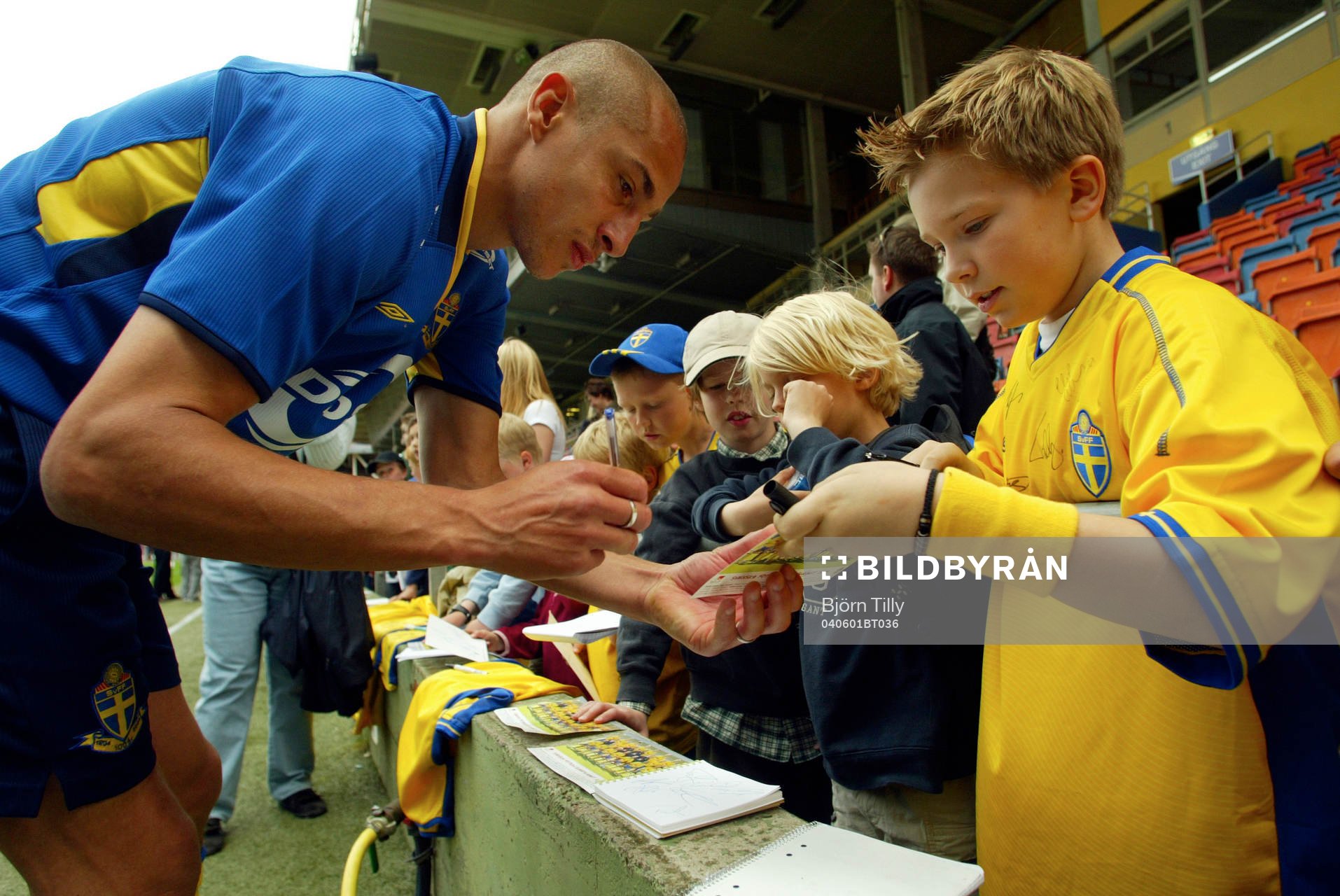 Henrik Larsson, Sverige