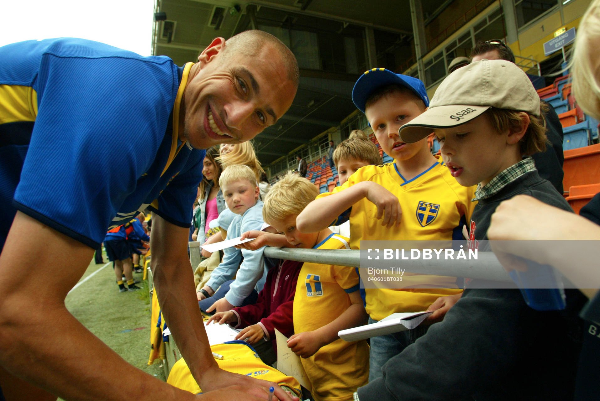 Henrik Larsson, Sverige