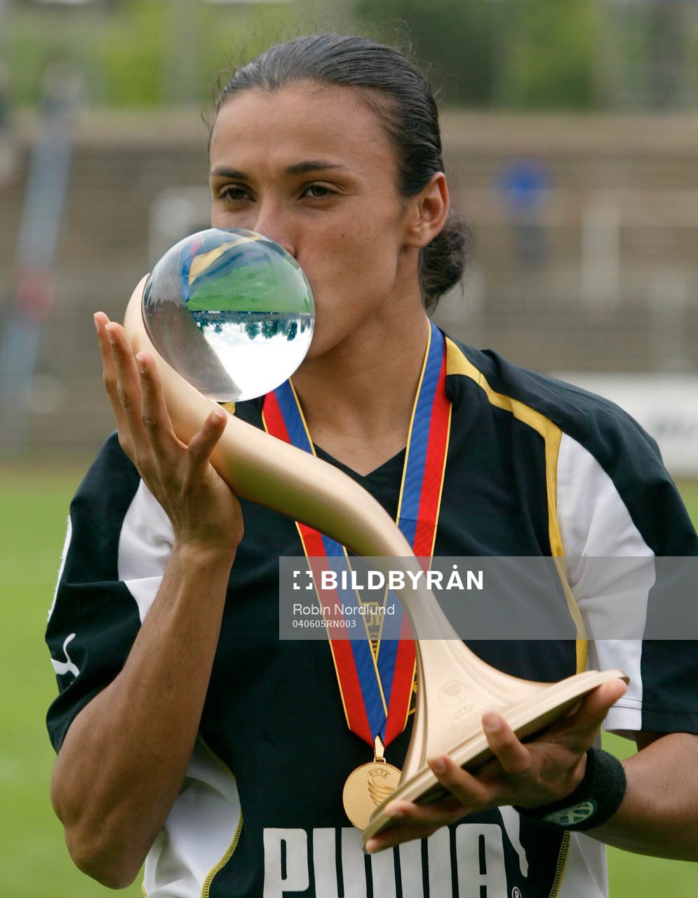 Marta da Silva, Umeå (Pokal, Kyss)