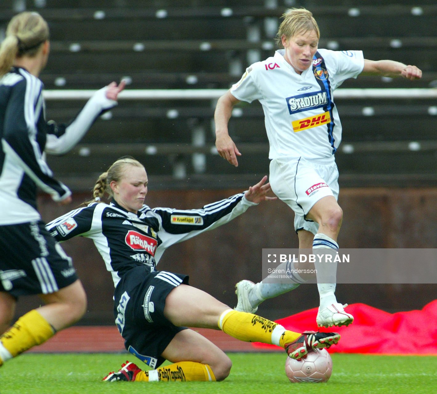 Kristin Bengtsson, Djurgården och Johanna Frisk, Bälinge