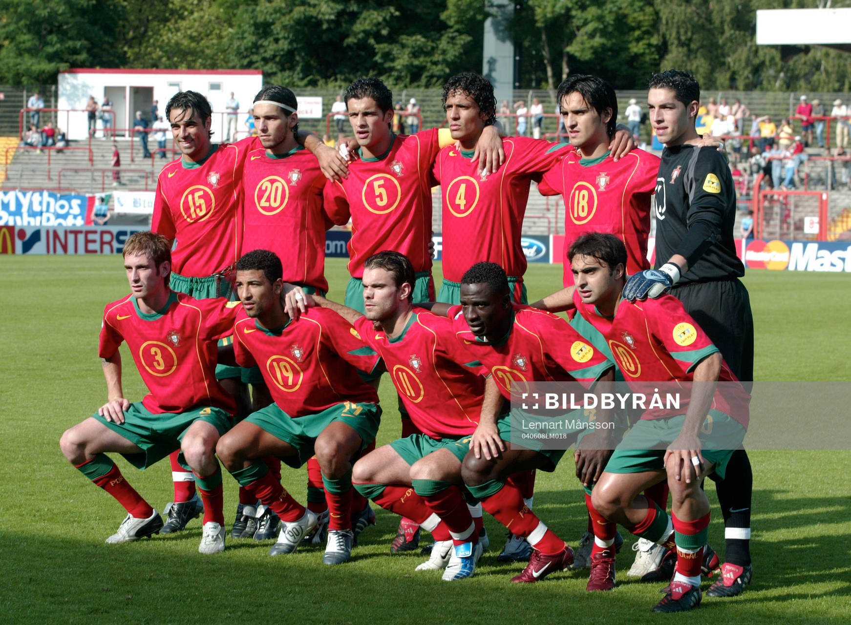 Fotboll, U21, EM, Portugal, lagbild. Bakre raden fr v;