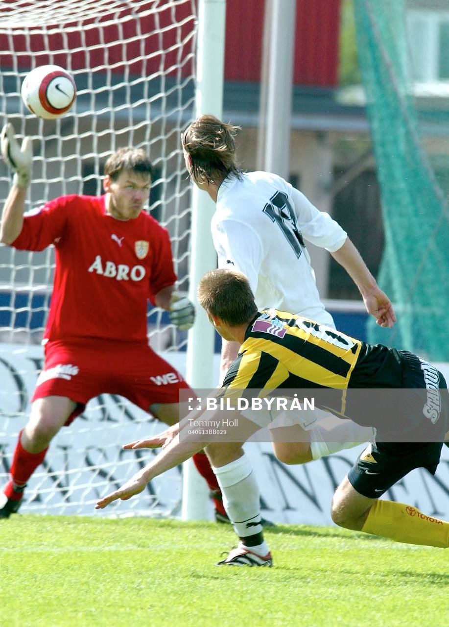 Toumas Uusimäki, Häcken och Daniel Örlund, Cafe Opera