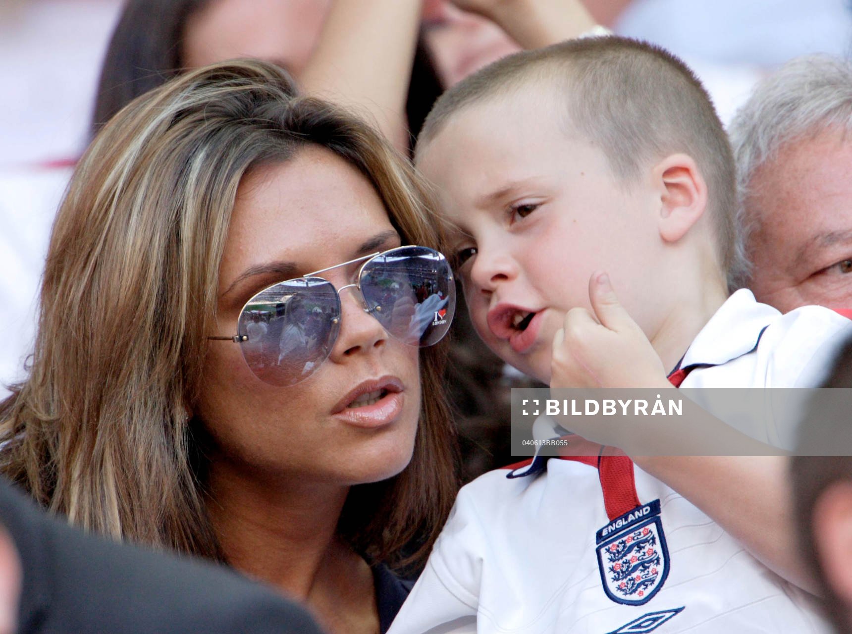 Victoria Beckham och sonen Brooklyn