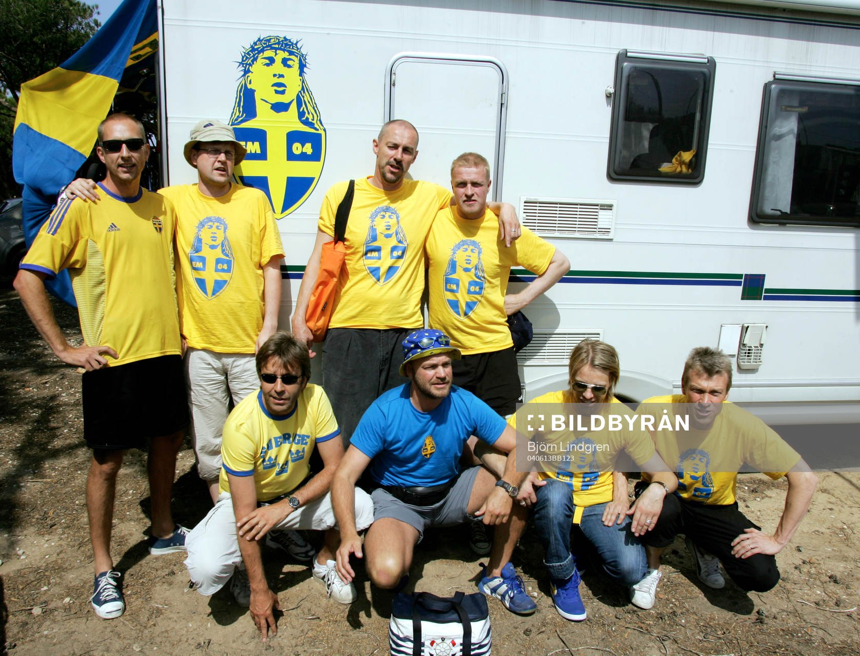 Det svenska supporterlägret på campingen i Cascais. Ett