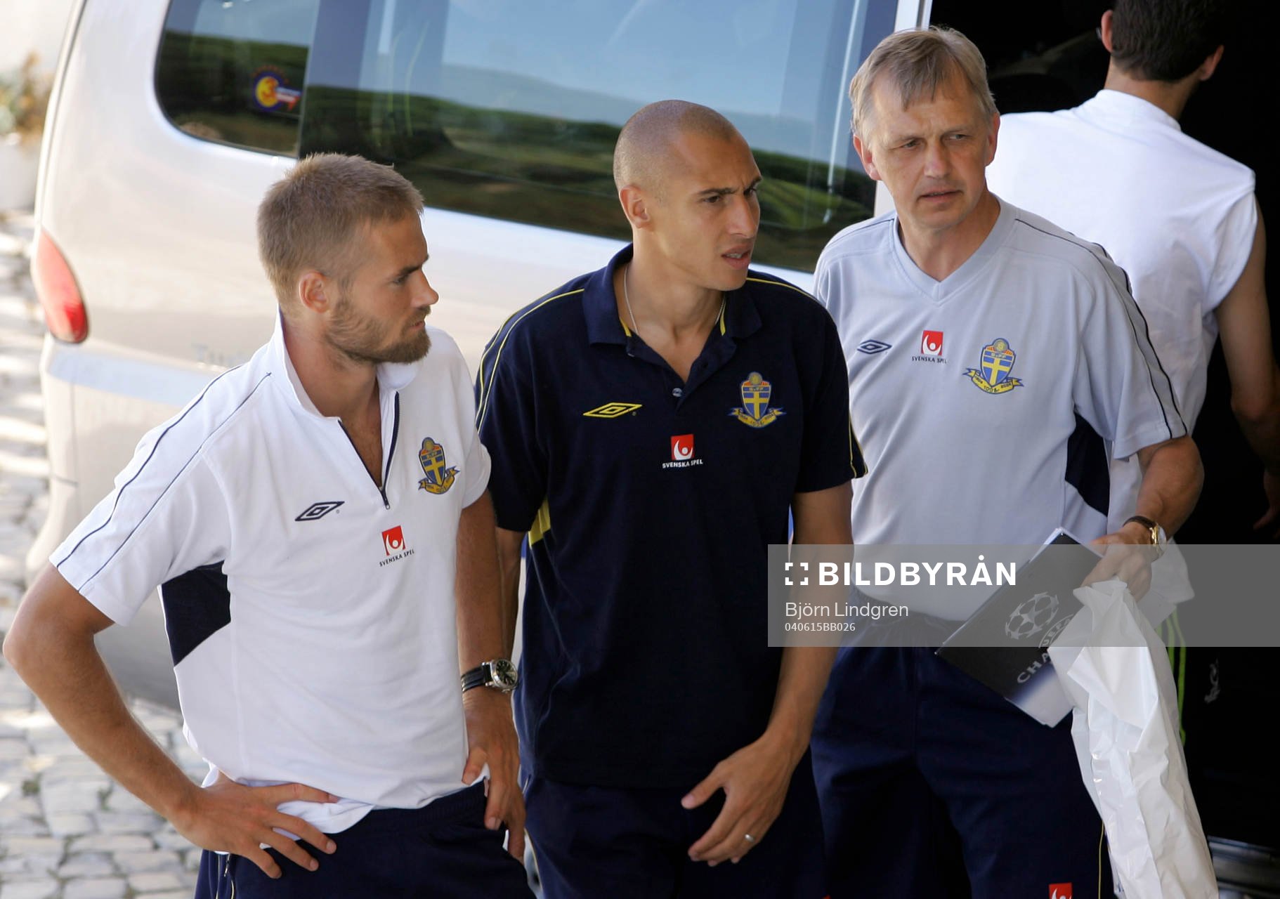 Fotboll, EM, Presskonferens, Sverige, Olof Mellberg och