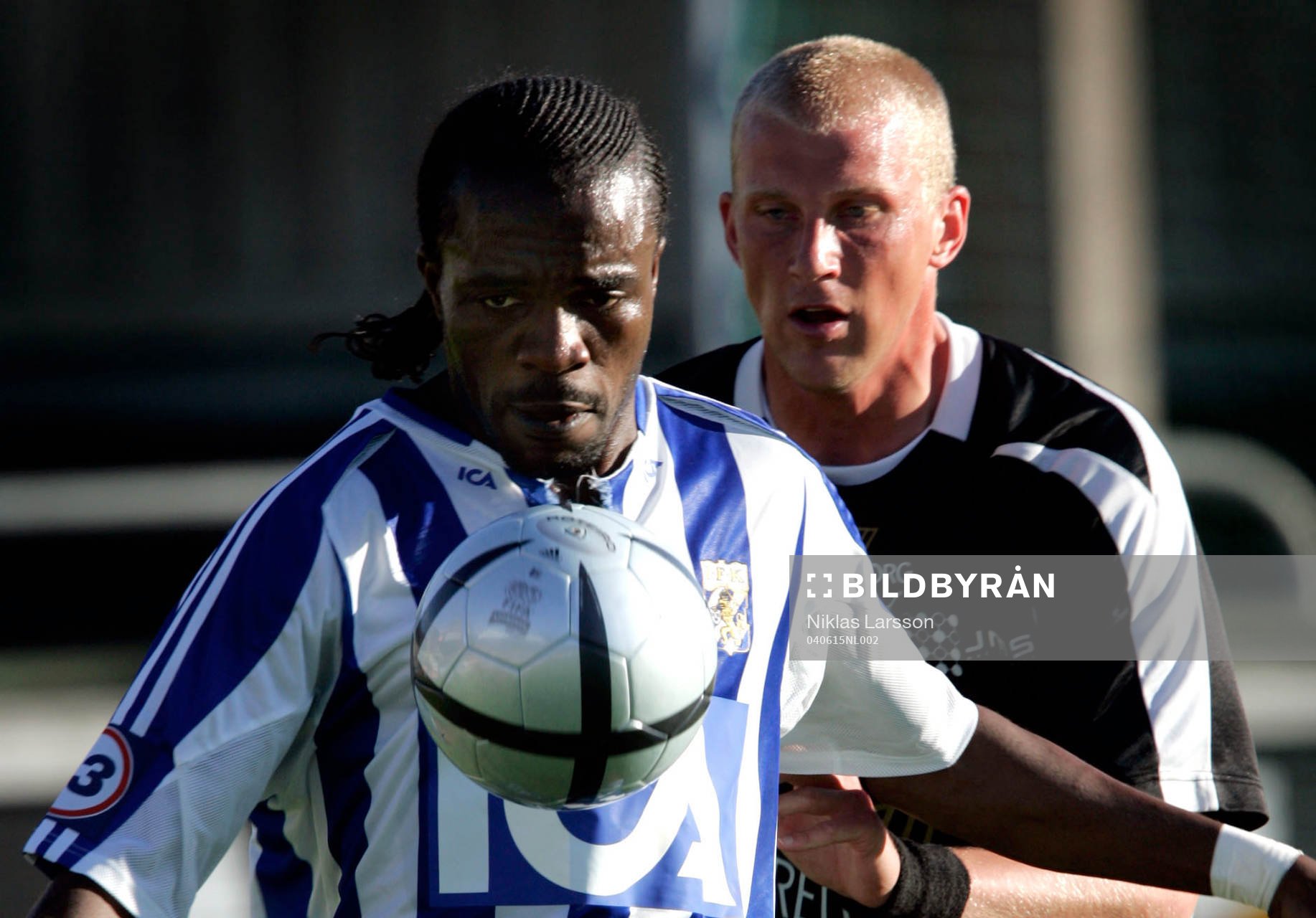 Fotboll, svenska cupen, Gˆteborg-Trelleborg: Peter Ijeh, Gˆteborg och Patrik Svensson, Trelleborg. 