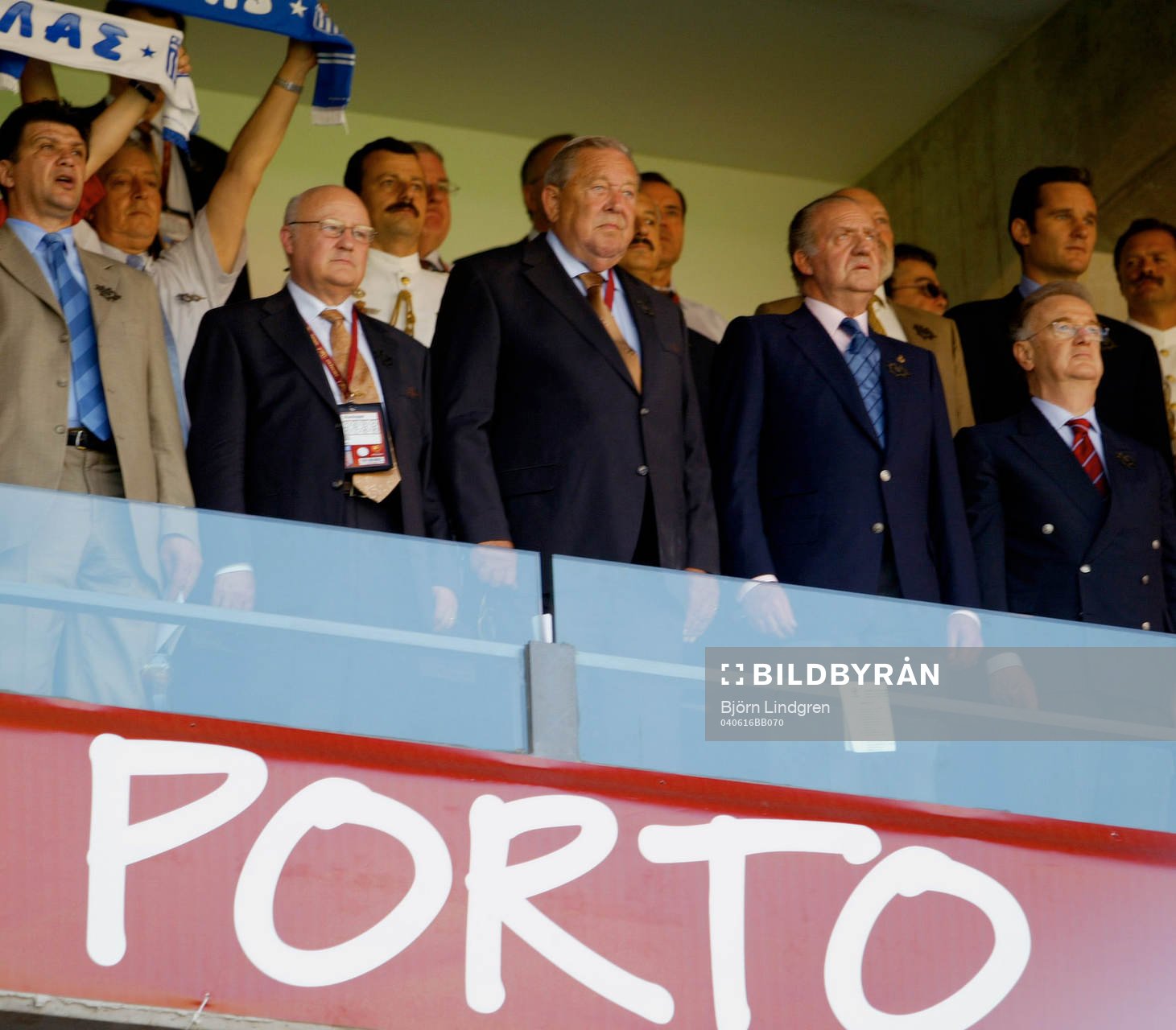 Lars-Åke Lagrell och Lennart Johansson såg matchen från