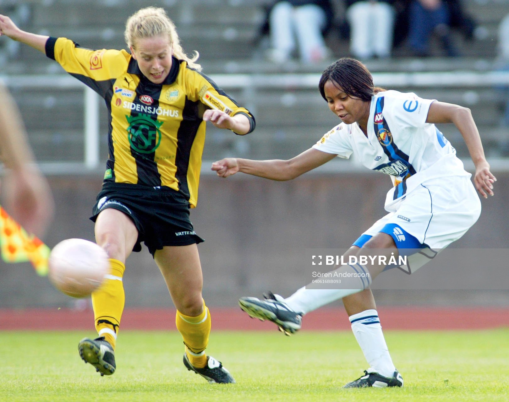Venus James, Djurgården och Linda Lekander, Hammarby