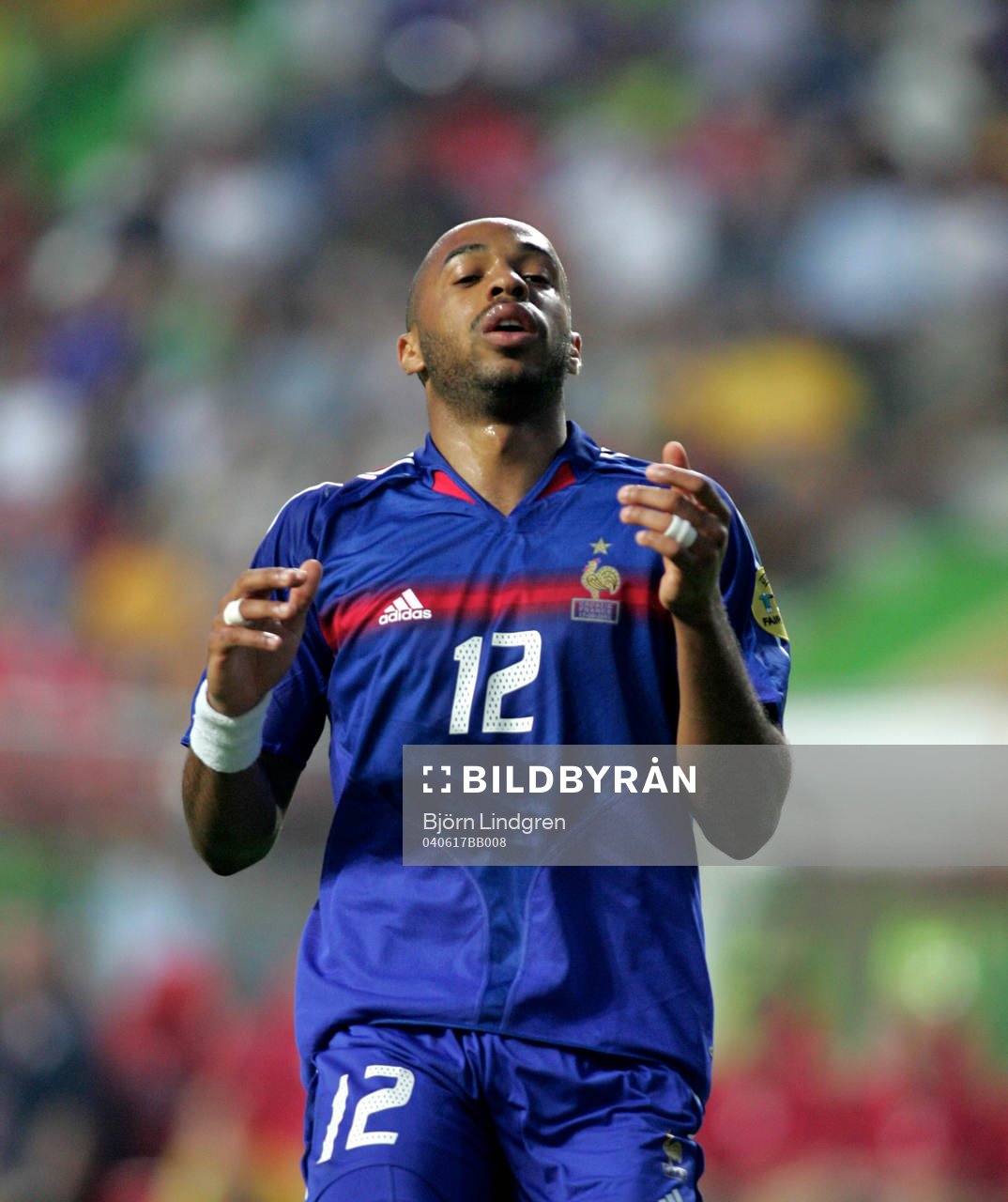 En frustrerad Thierry Henry, Frankrike