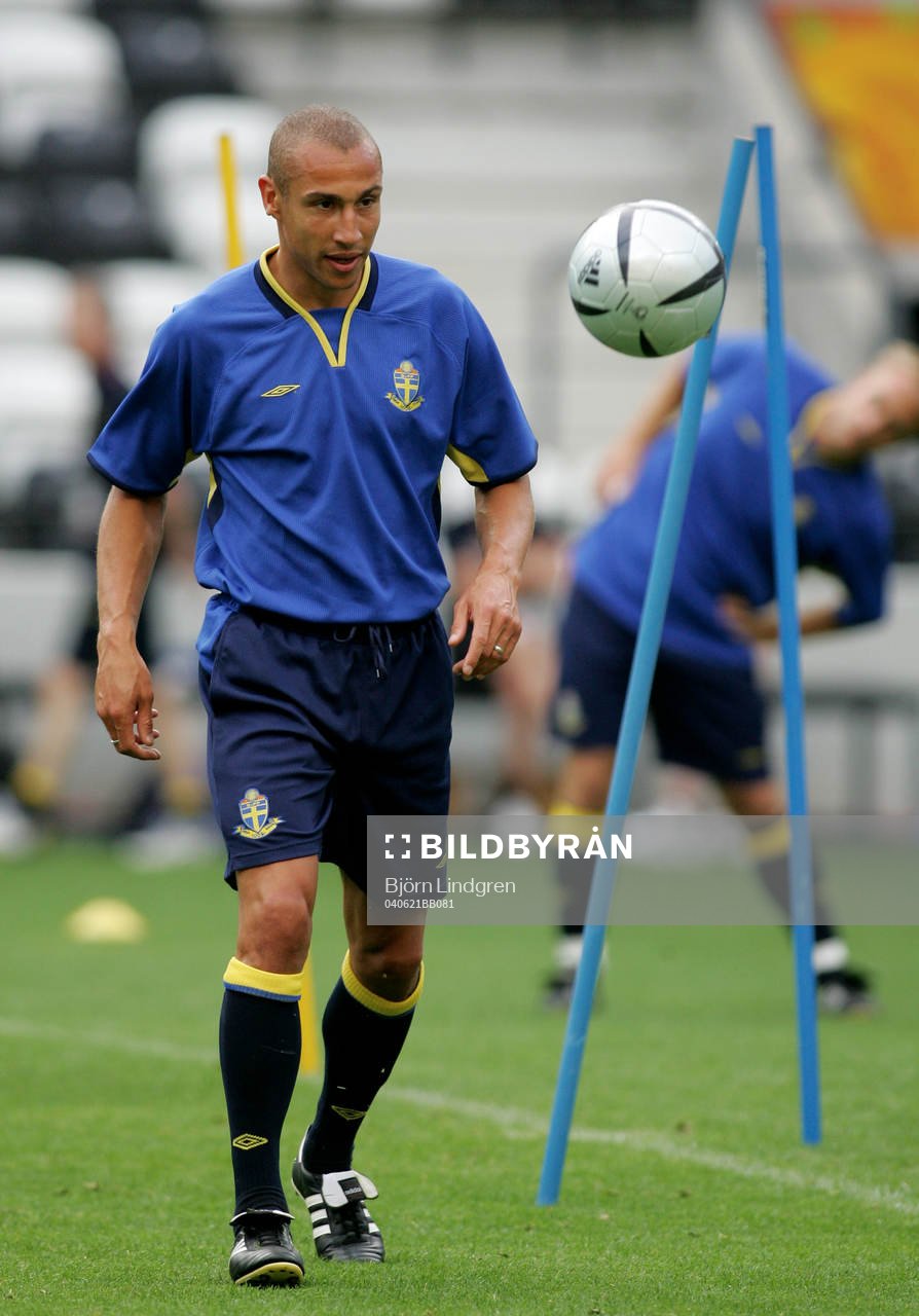 Henrik Larsson