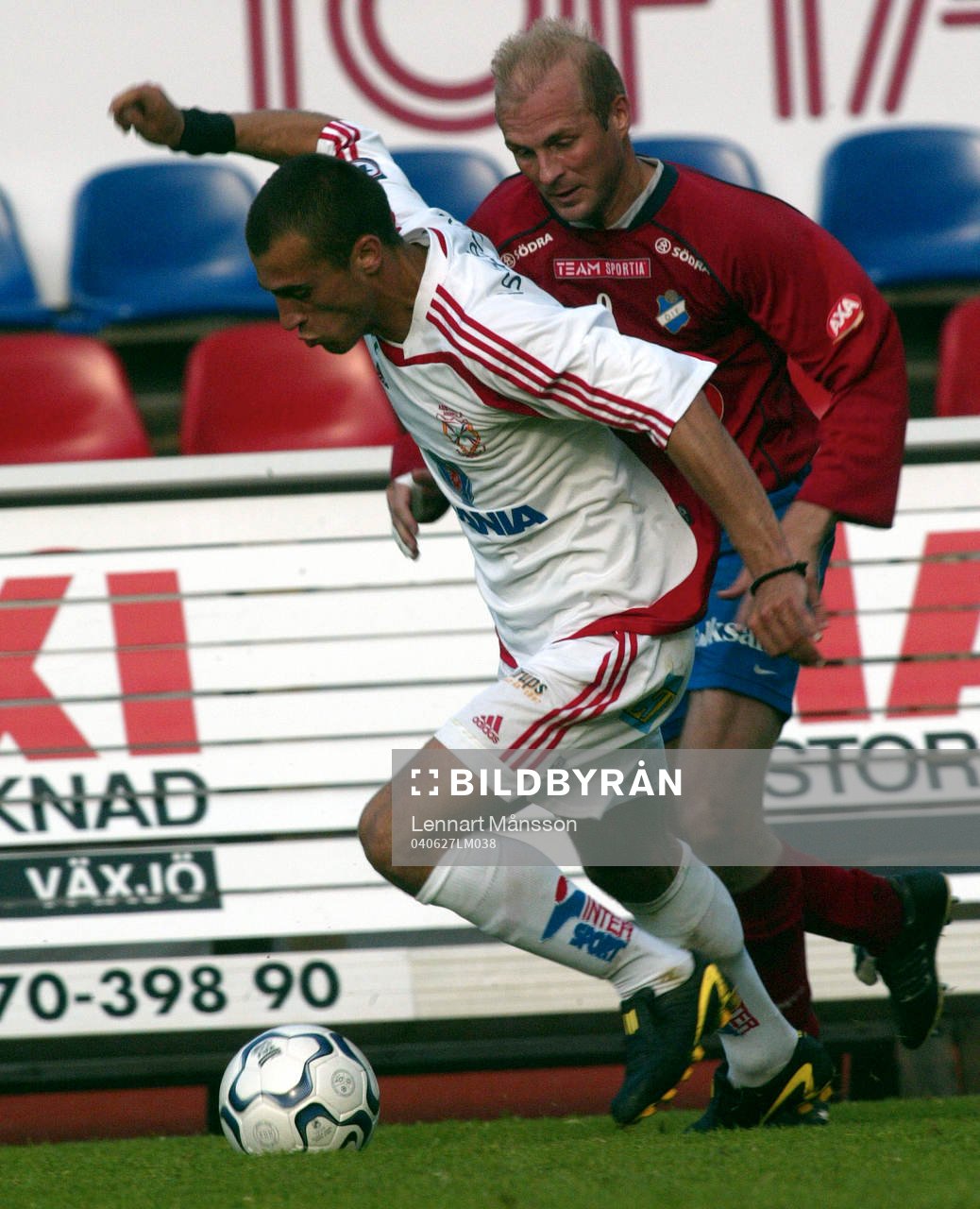  Öster och Peter Wibrån på efterkälken.