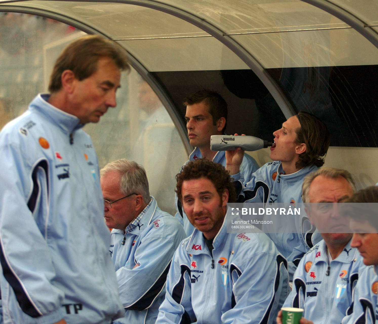 Joel Ringström och Jon jönsson på bänken, Tom Prahl och