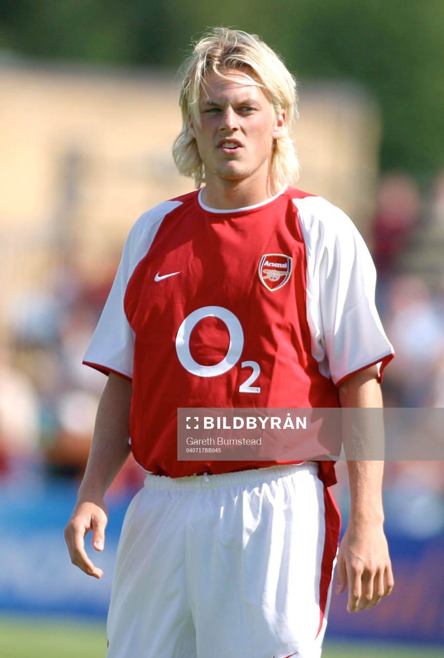 Sebastian Larsson,  Arsenal