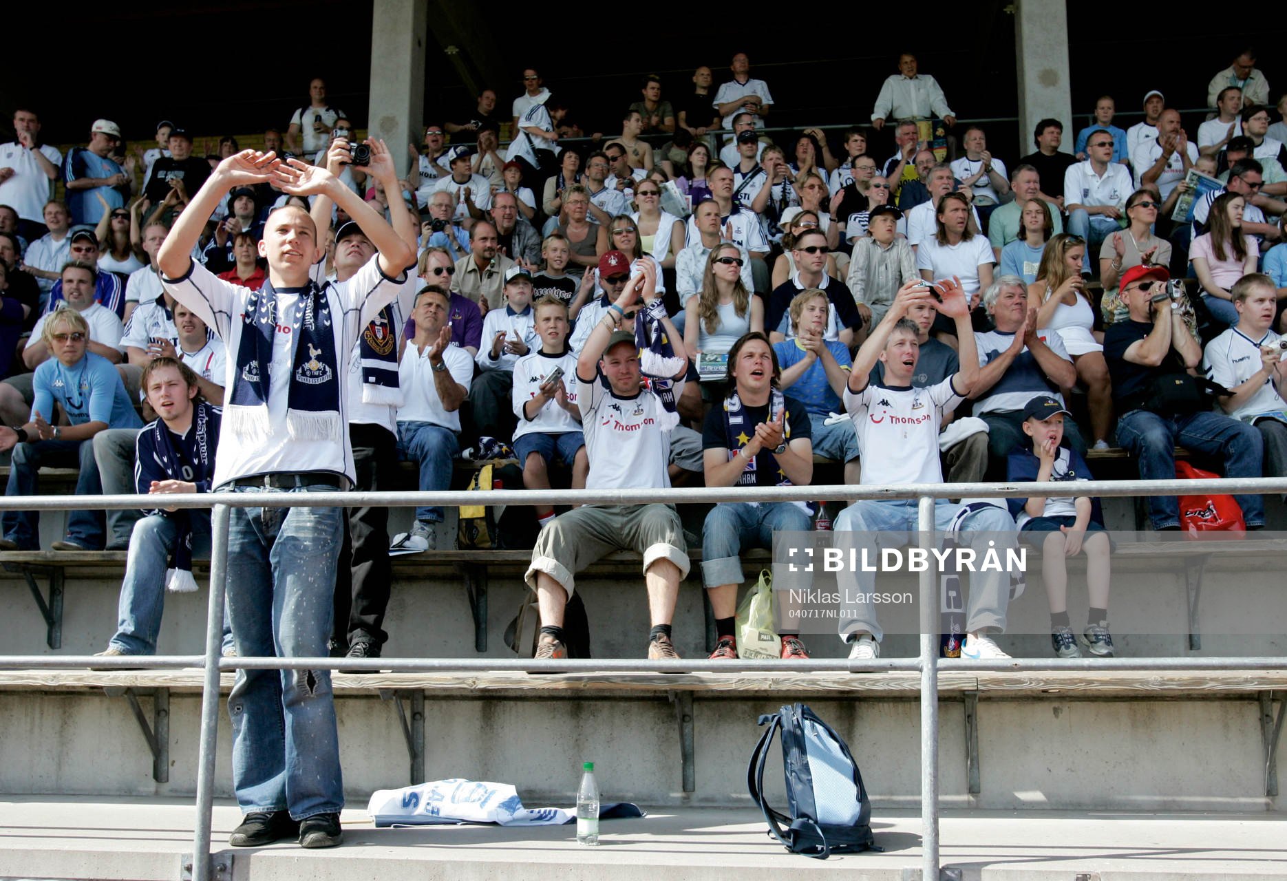 Ett flertal Tottenhamsupportrar hade tagit sig till