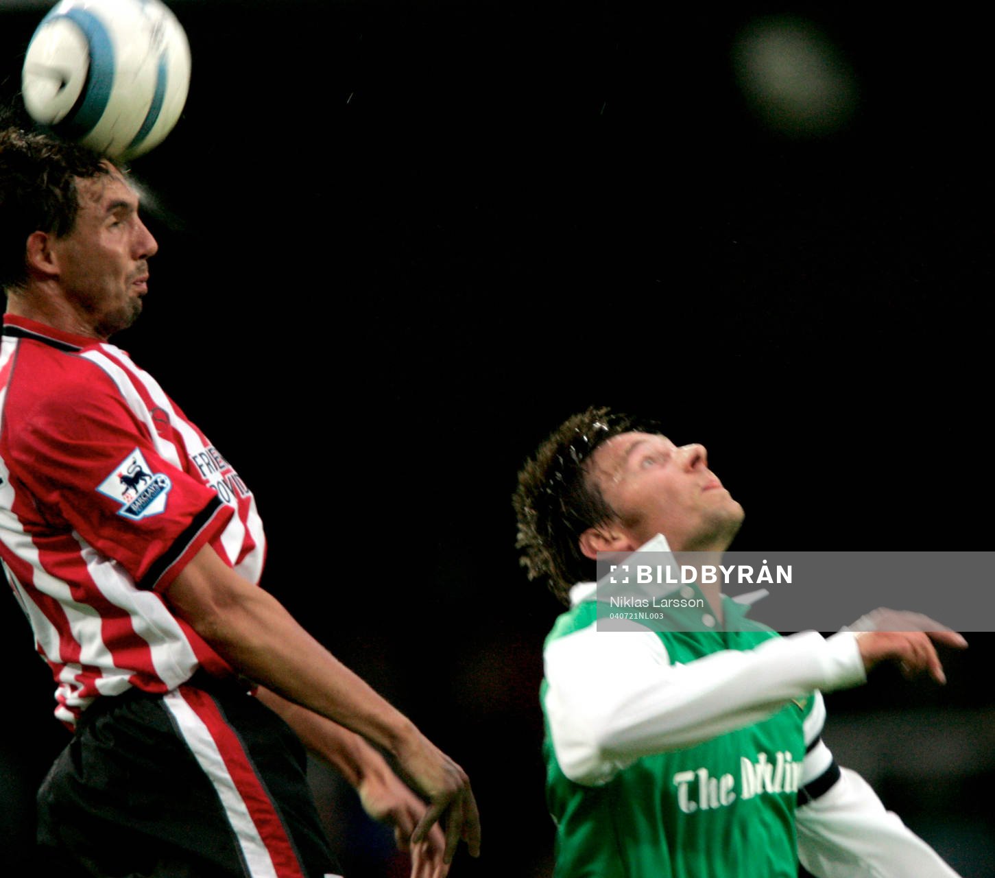 Claus Lundekvam, Southampton vinner en duell med