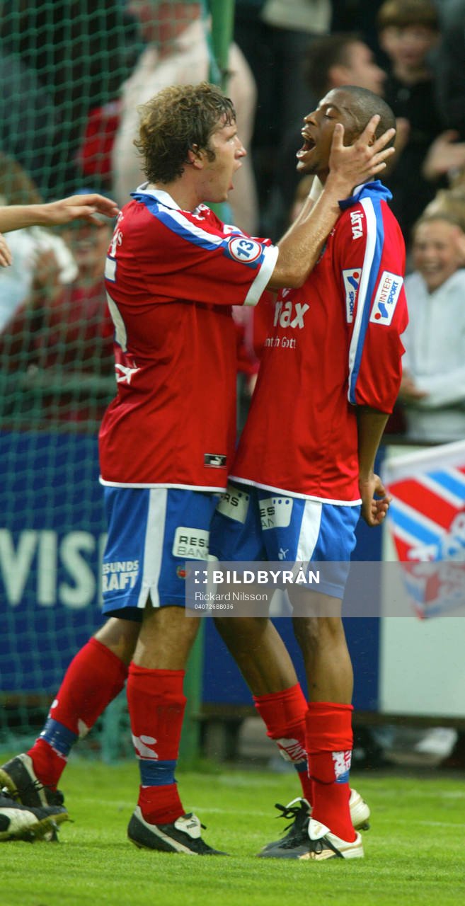 Mattias Lindström och Thando Mngomeni, Helsingborg, jubel