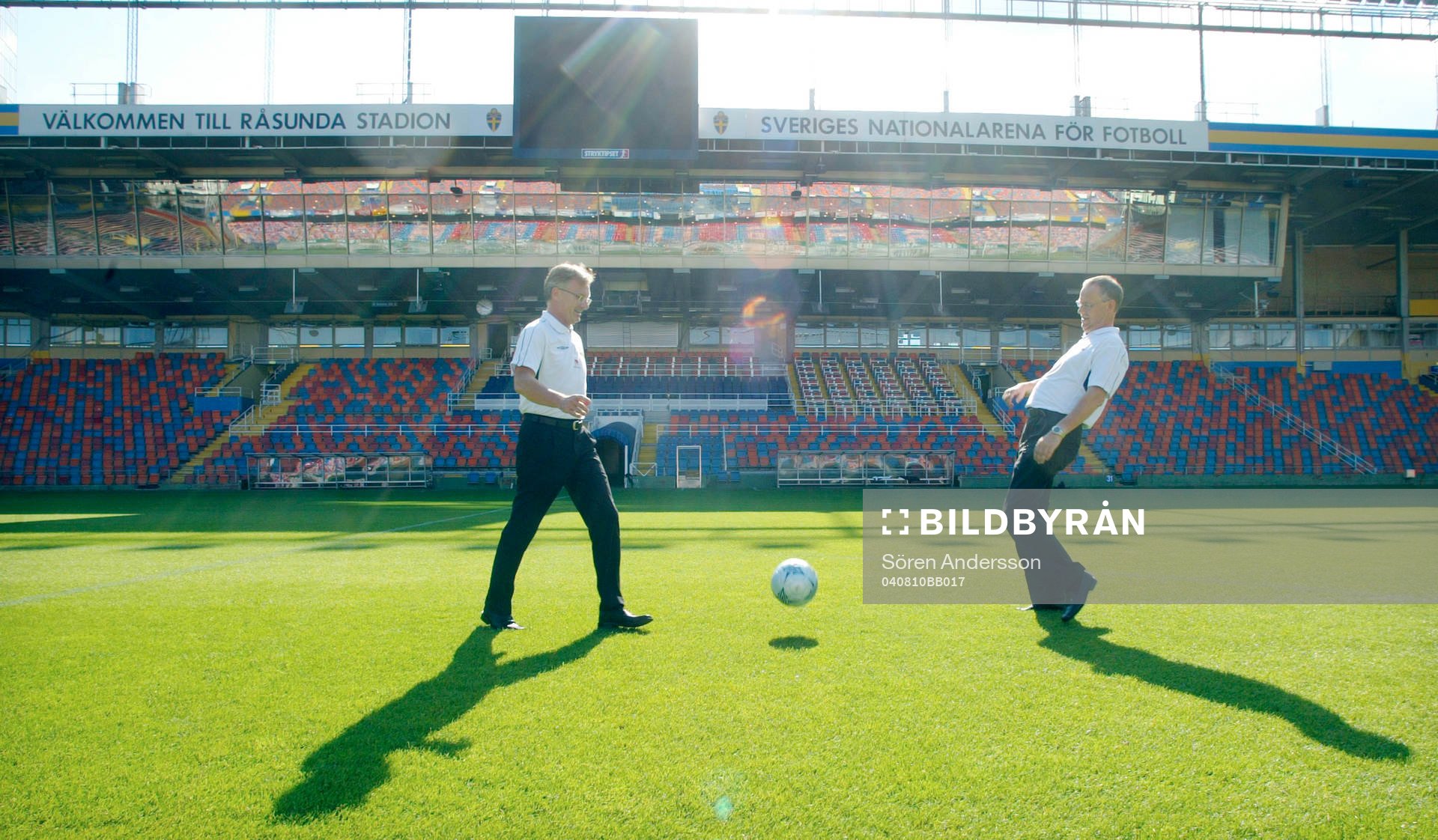 Roland Andersson och Lars Lagerbäck, förbundskapten,