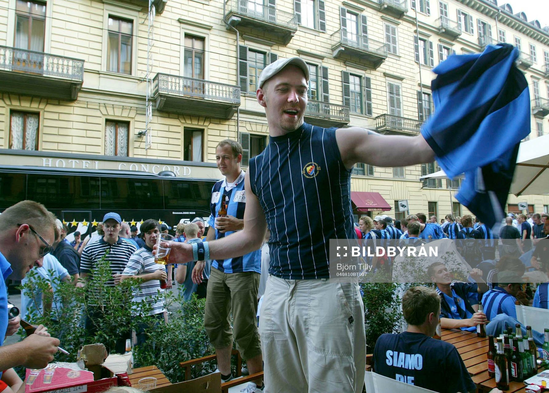 Fans, supporters