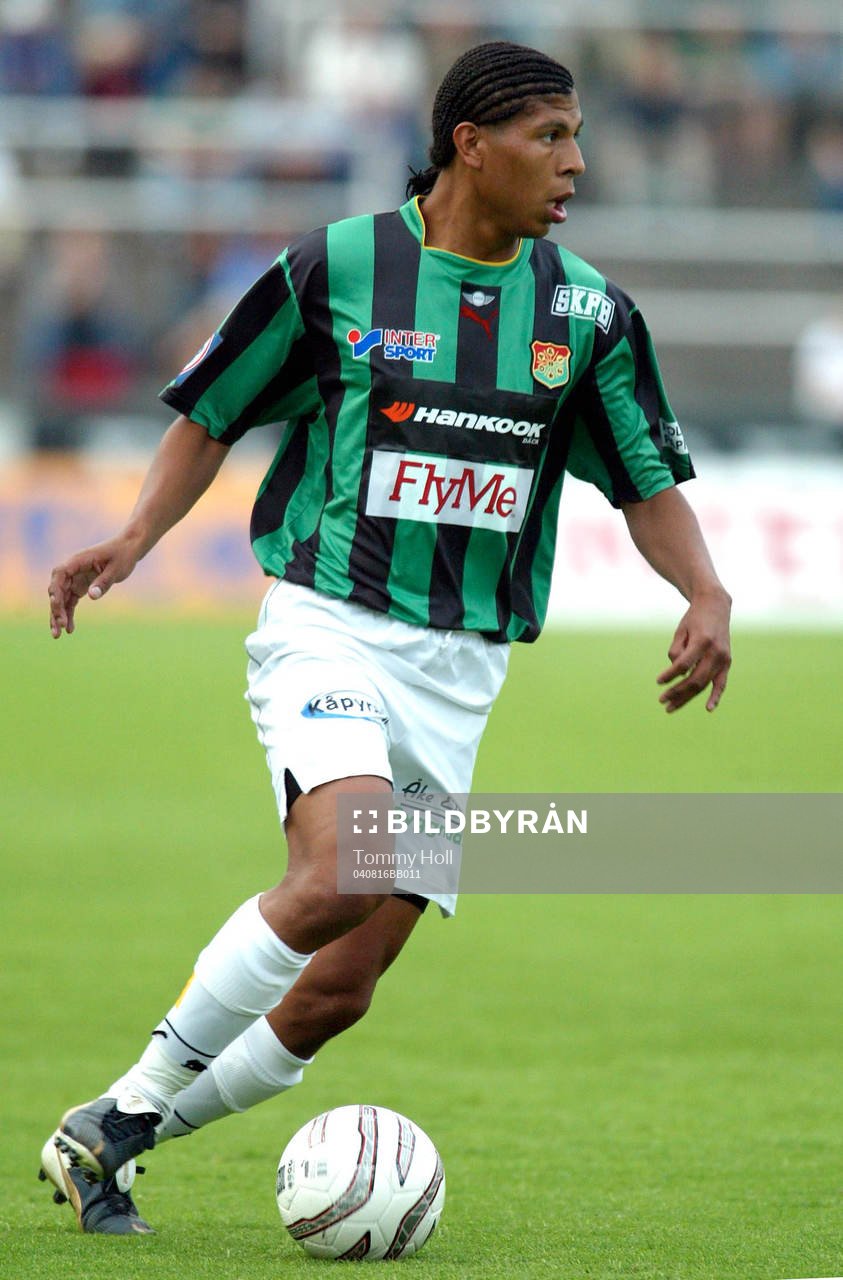 HECTOR SVENSSON I SIN HEMMADEBUT