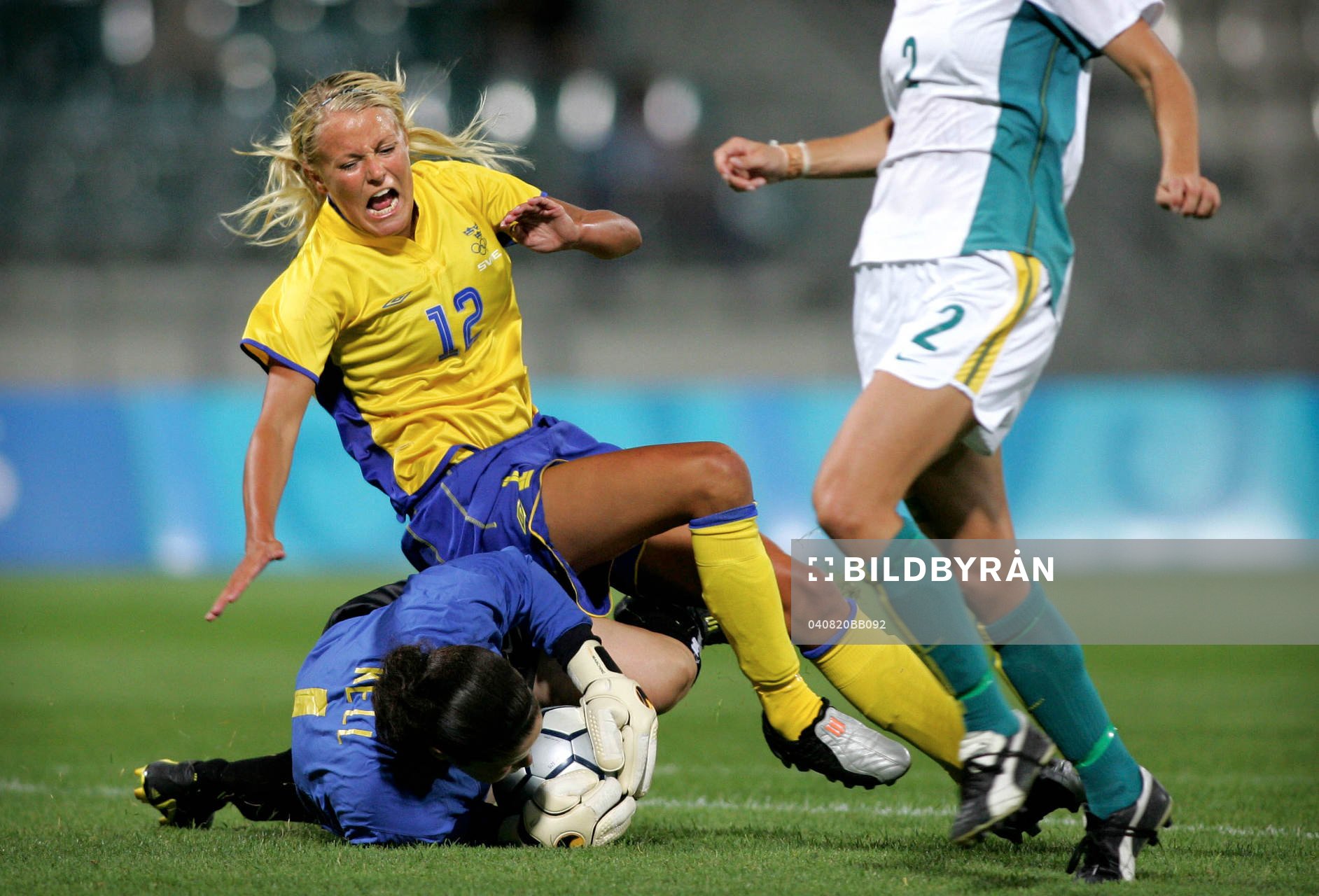 Josefine Öqvist, Sverige och Cassandra Kell, målvakt,