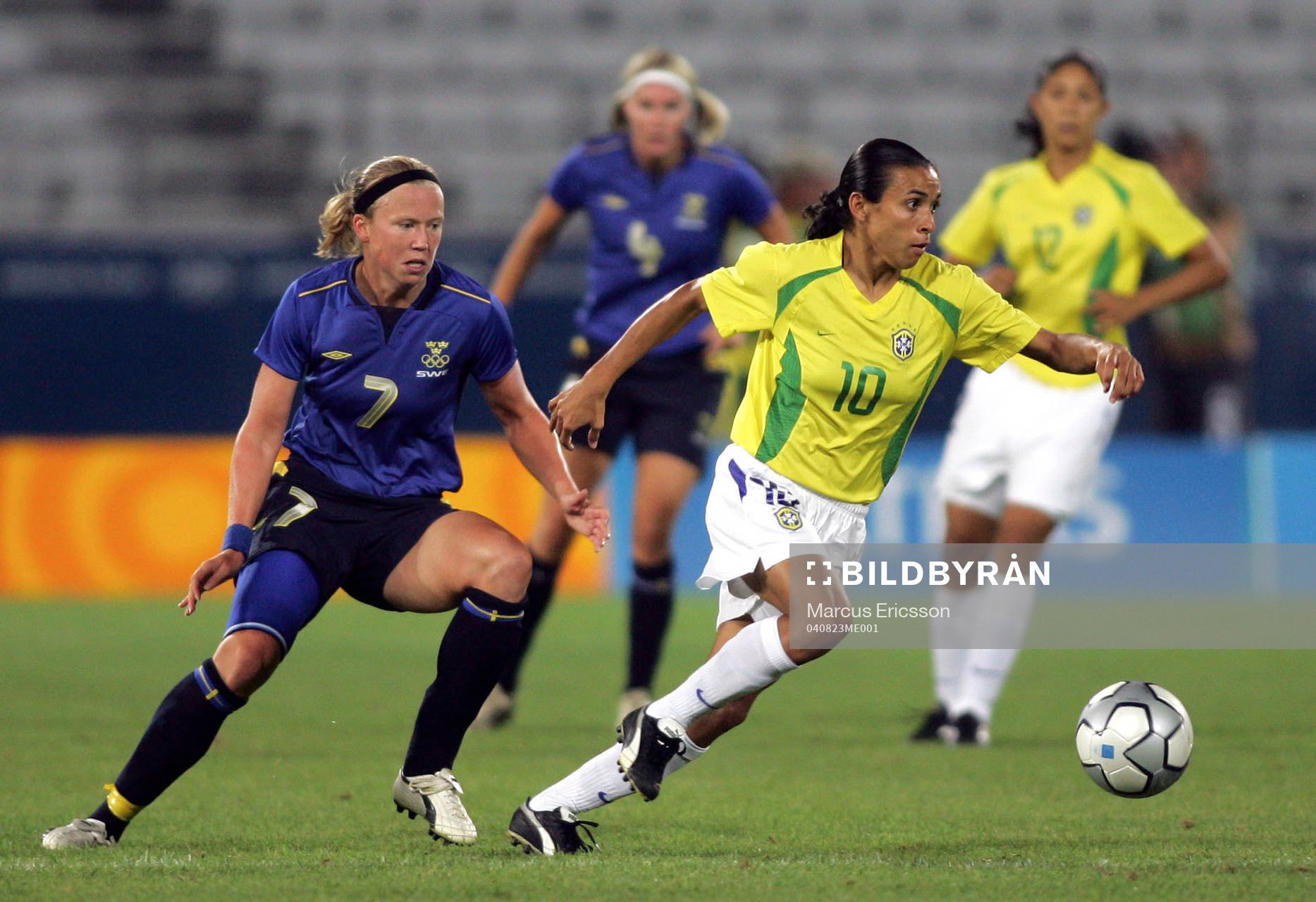 Sara Larsson, Sverige och Marta, Brasilien