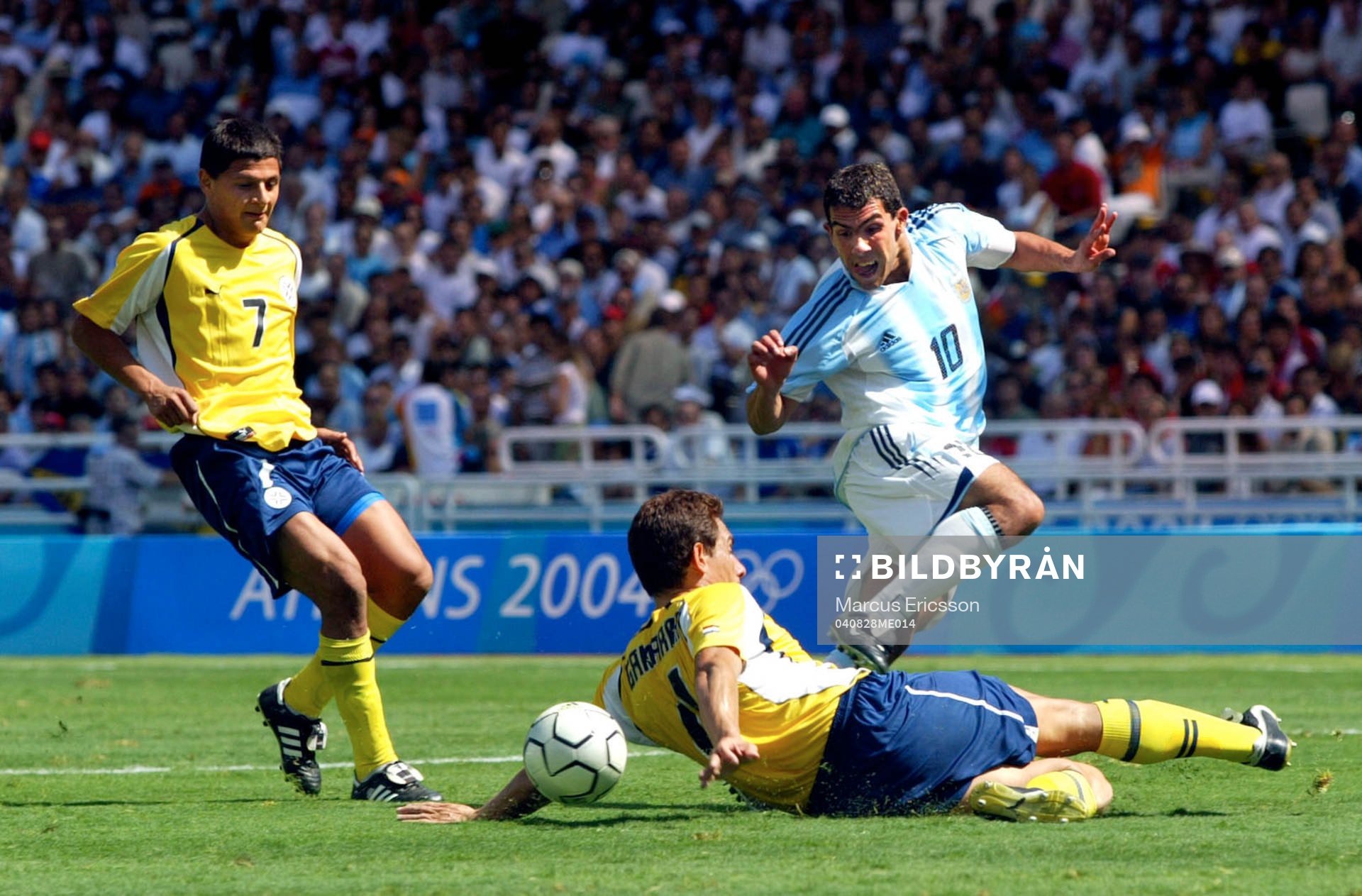 Carlos Tevez, Argentina och Pablo Gimenez, Carlos Gamarra,