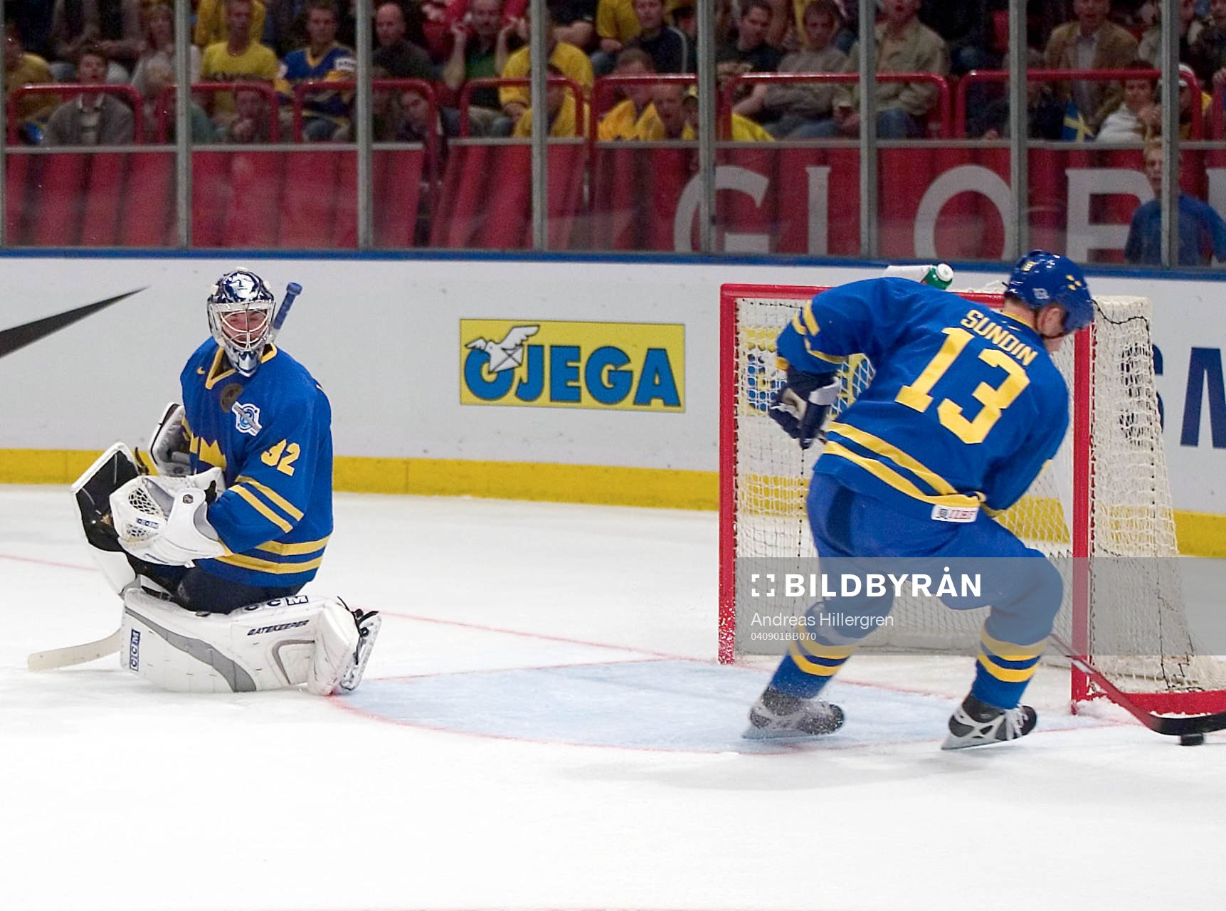 Mats Sundin och Mikael Tellqvist, Sverige (Målvakt)