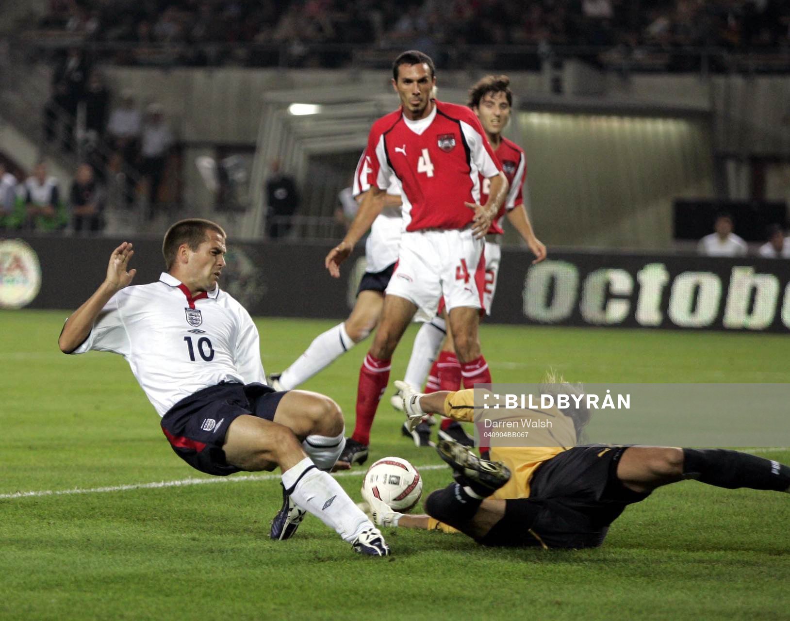 Michael Owen, England och Alexander Manninger, Österrike