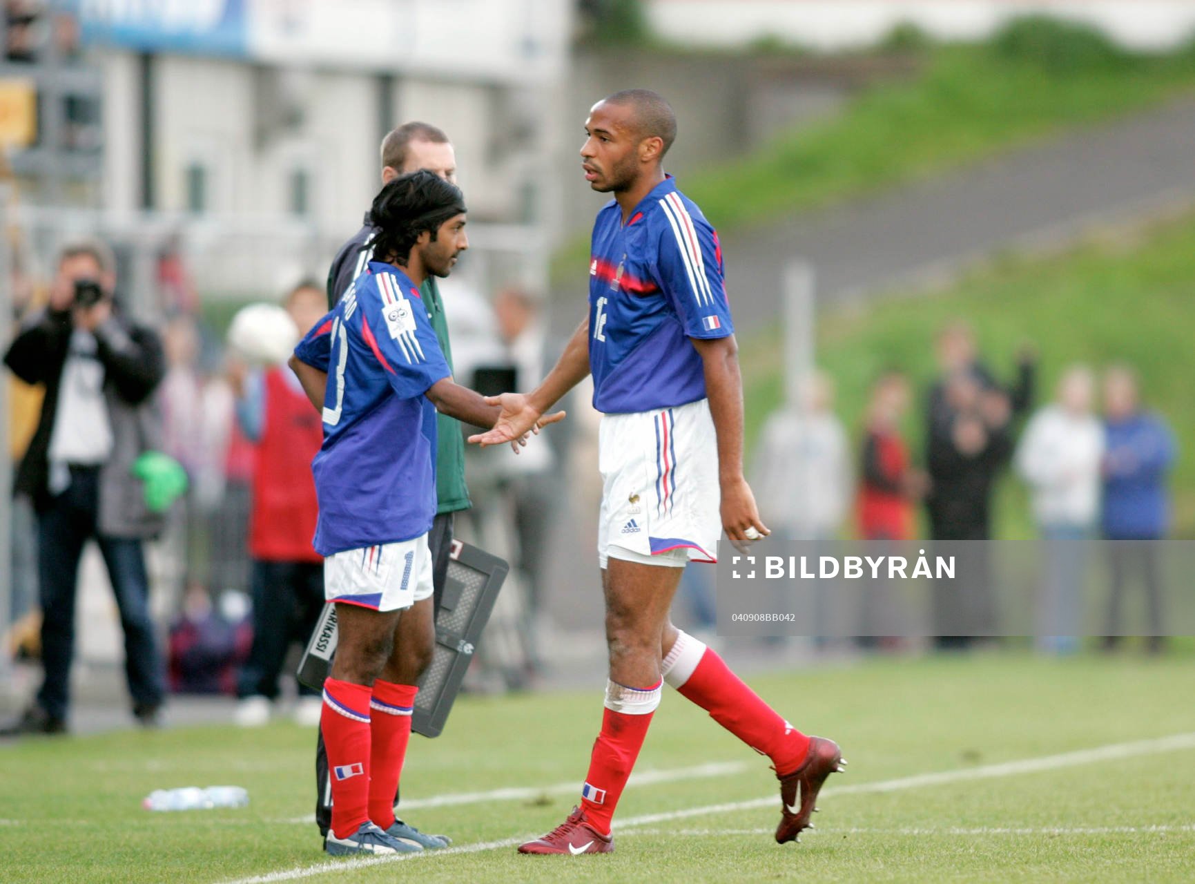 Thierry Henry och Vikash Dhorasoo