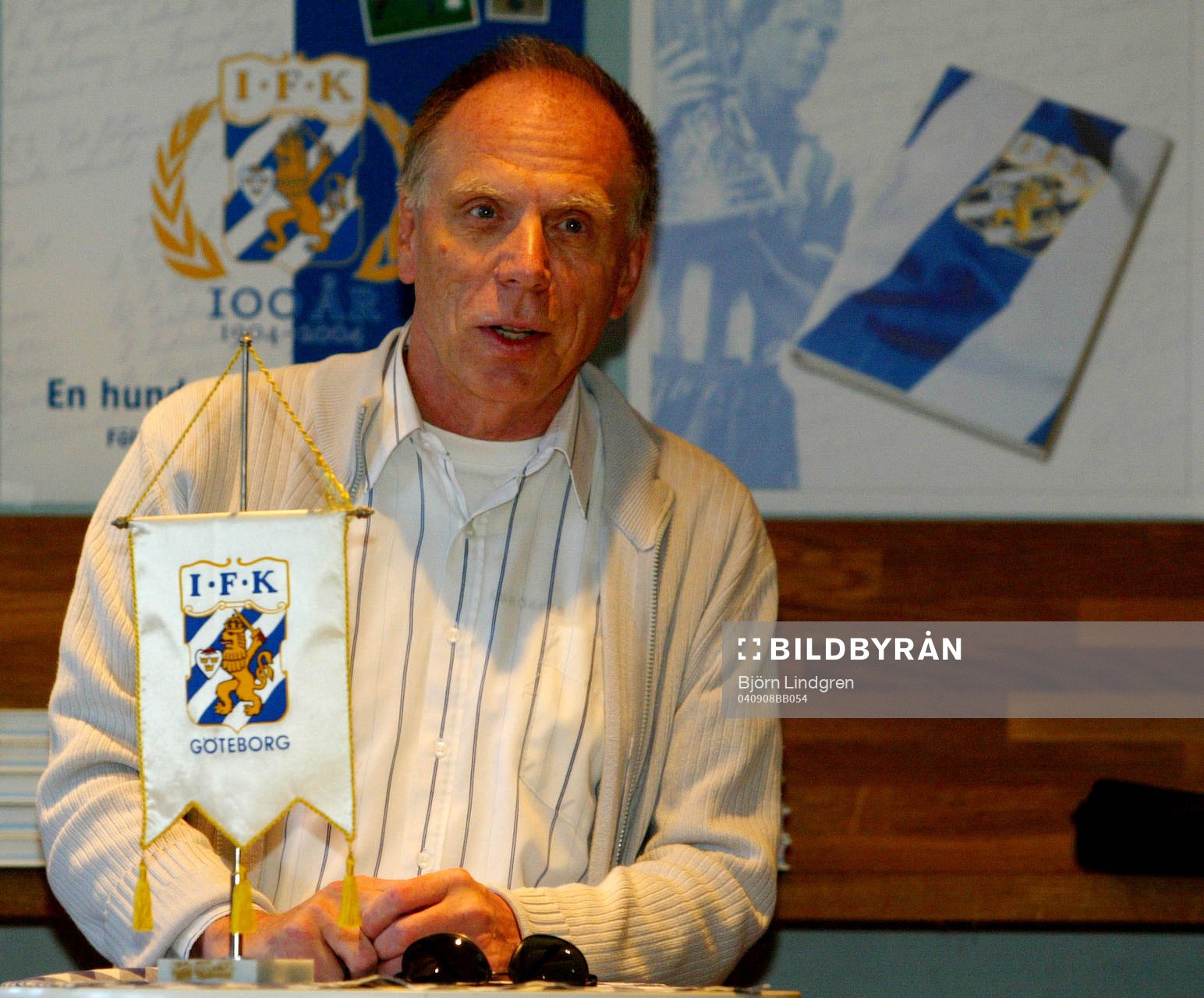 Fotboll, IFK Göteborg, 100 år, Jubileumsbok, Sture