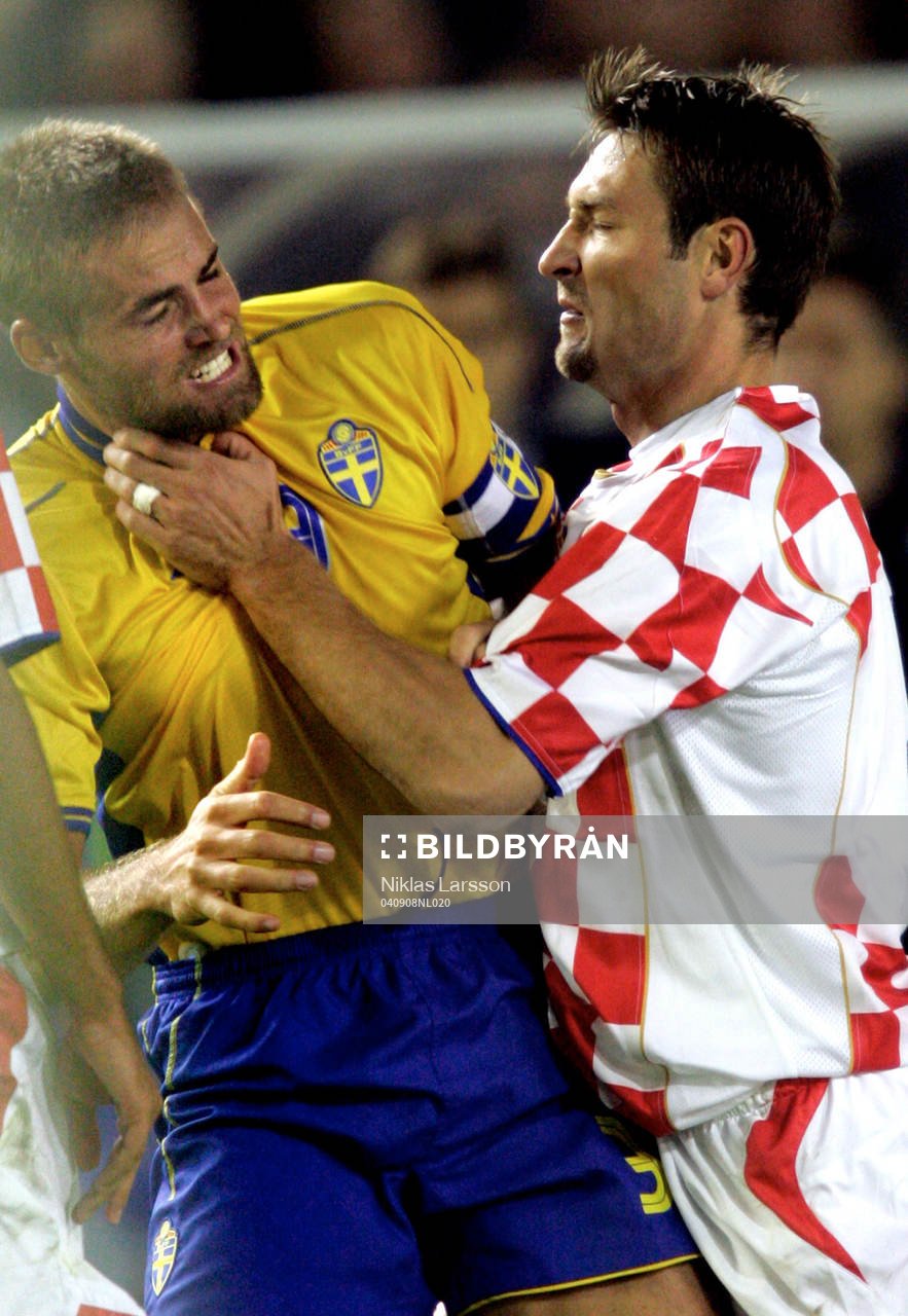 Robert Kovac, Kroatien gÂr till attack mot Olof Mellberg