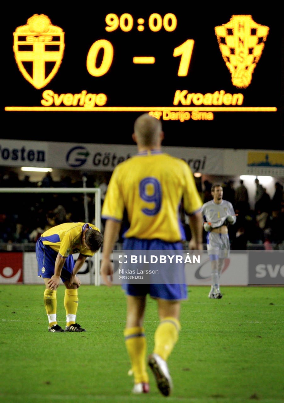Fredrik Ljungberg, Sverige och Tobias Linderoth deppar. I