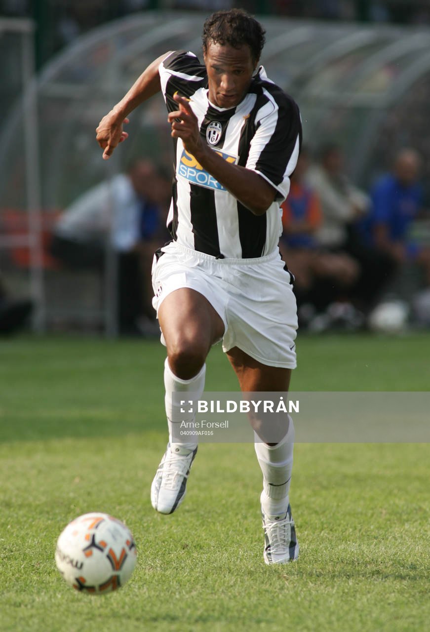Zebina, Juventus