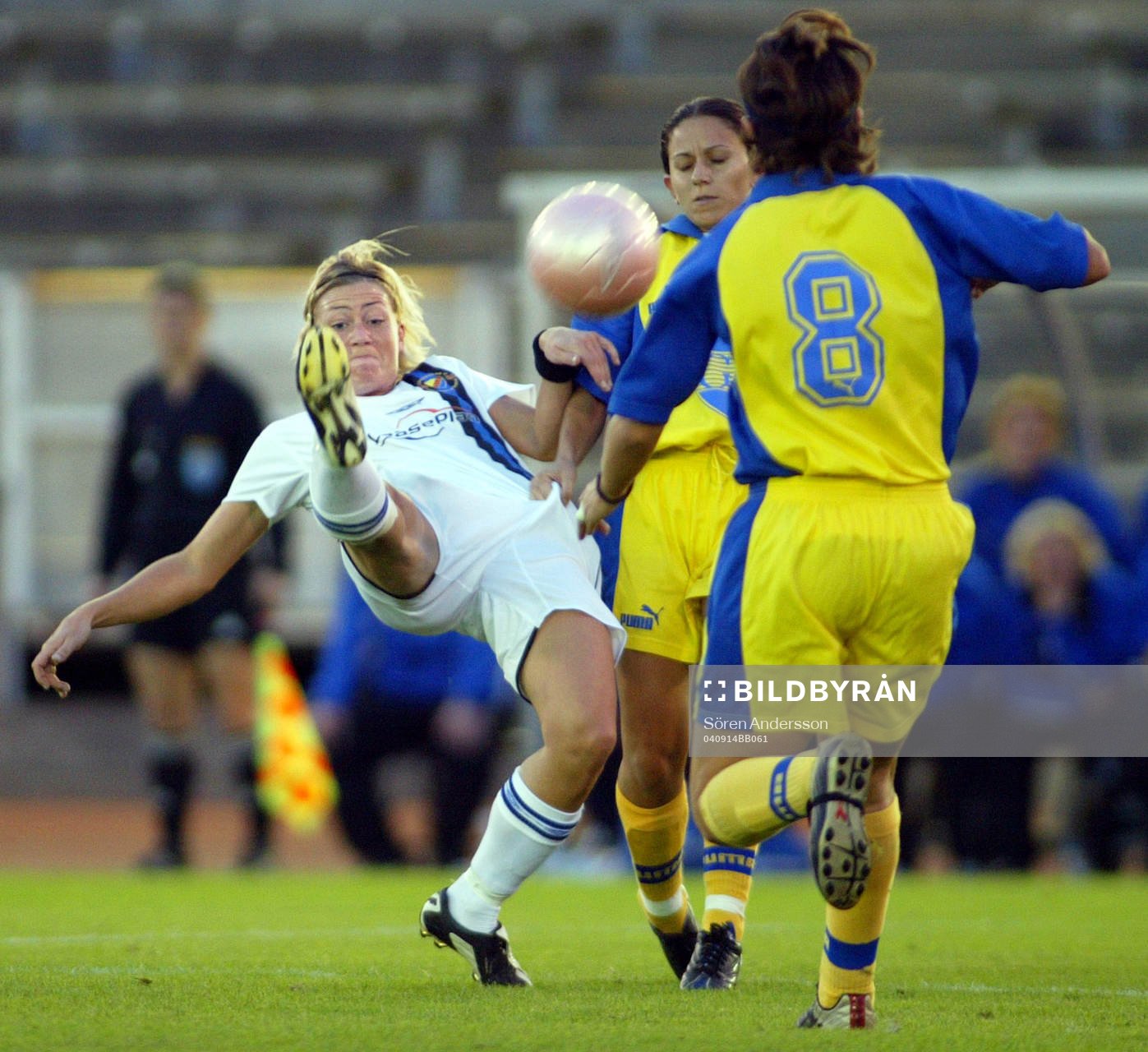 Fotboll, Dam, UEFA Womens Cup, Djurgården / Älvsjö -