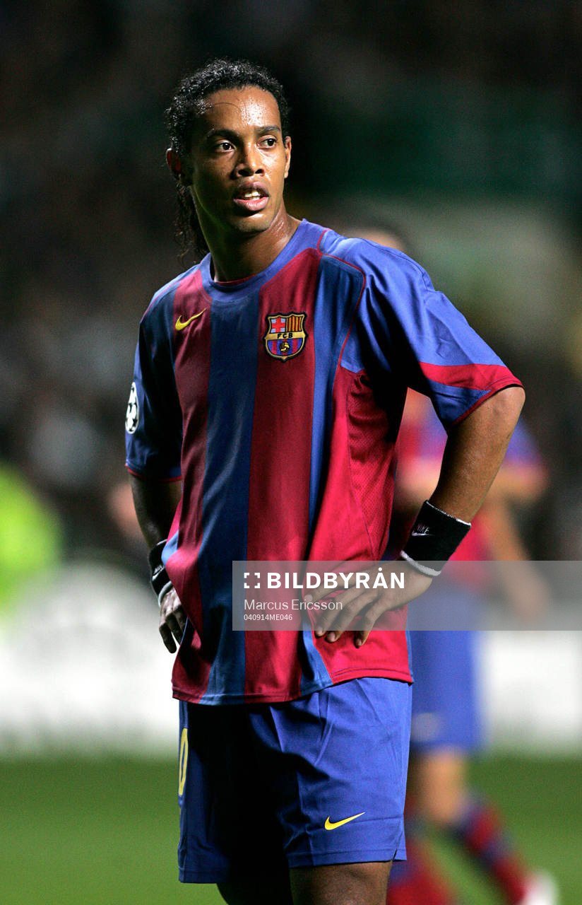 Ronaldinho, Barcelona