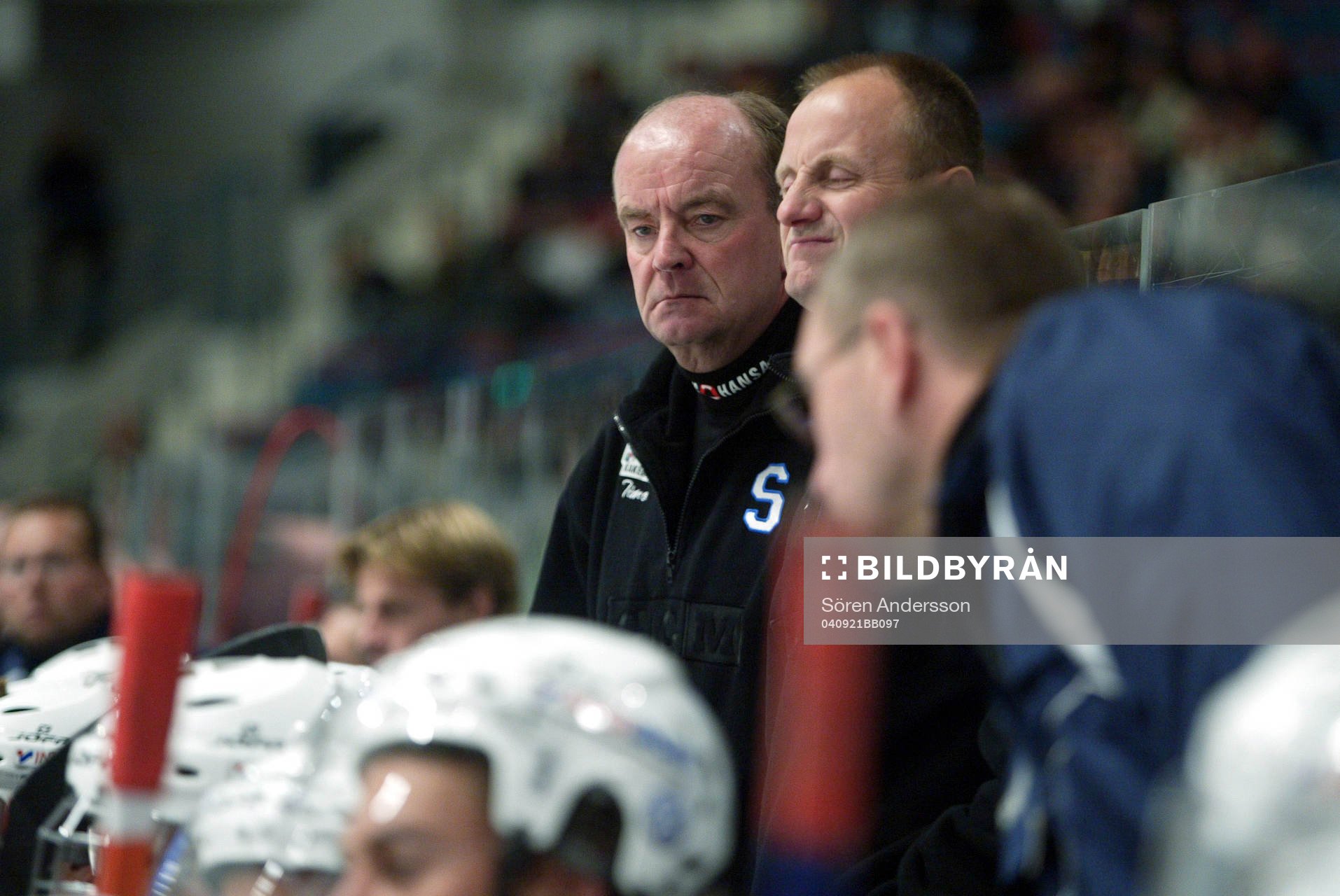 Ishockey, elitserien, Timo Lahtinen och Anders Eldebrink,