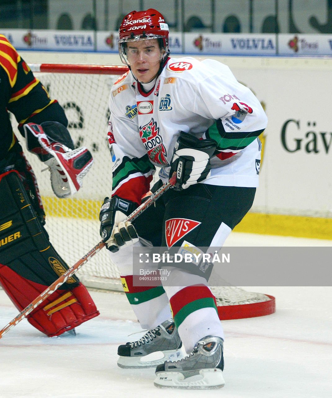 Mattias Weinhandl, Modo