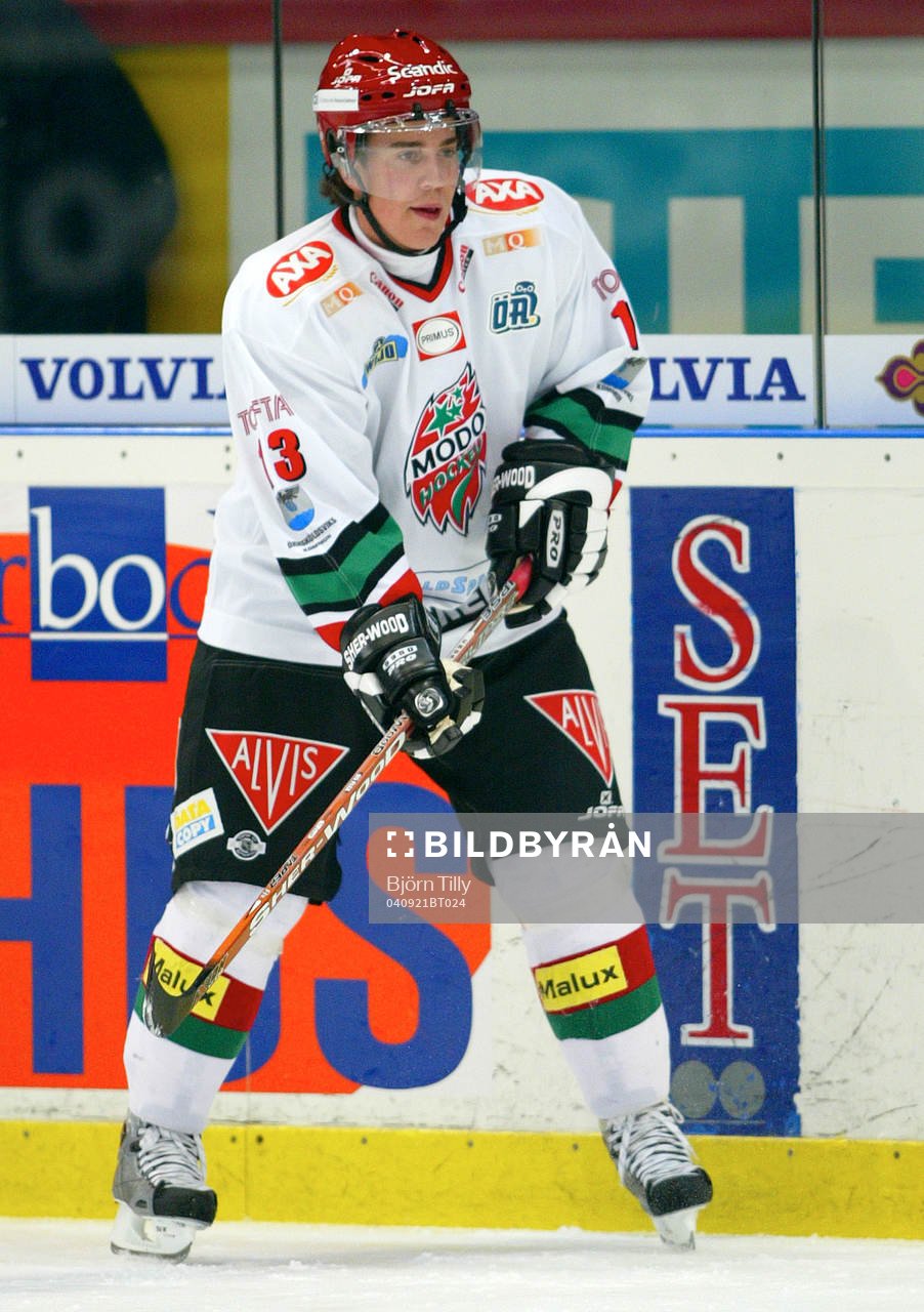 Mattias Weinhandl, Modo