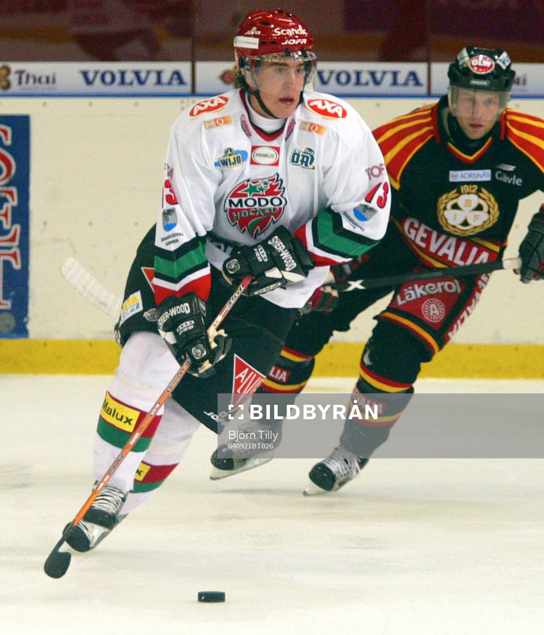 Mattias Weinhandl, Modo