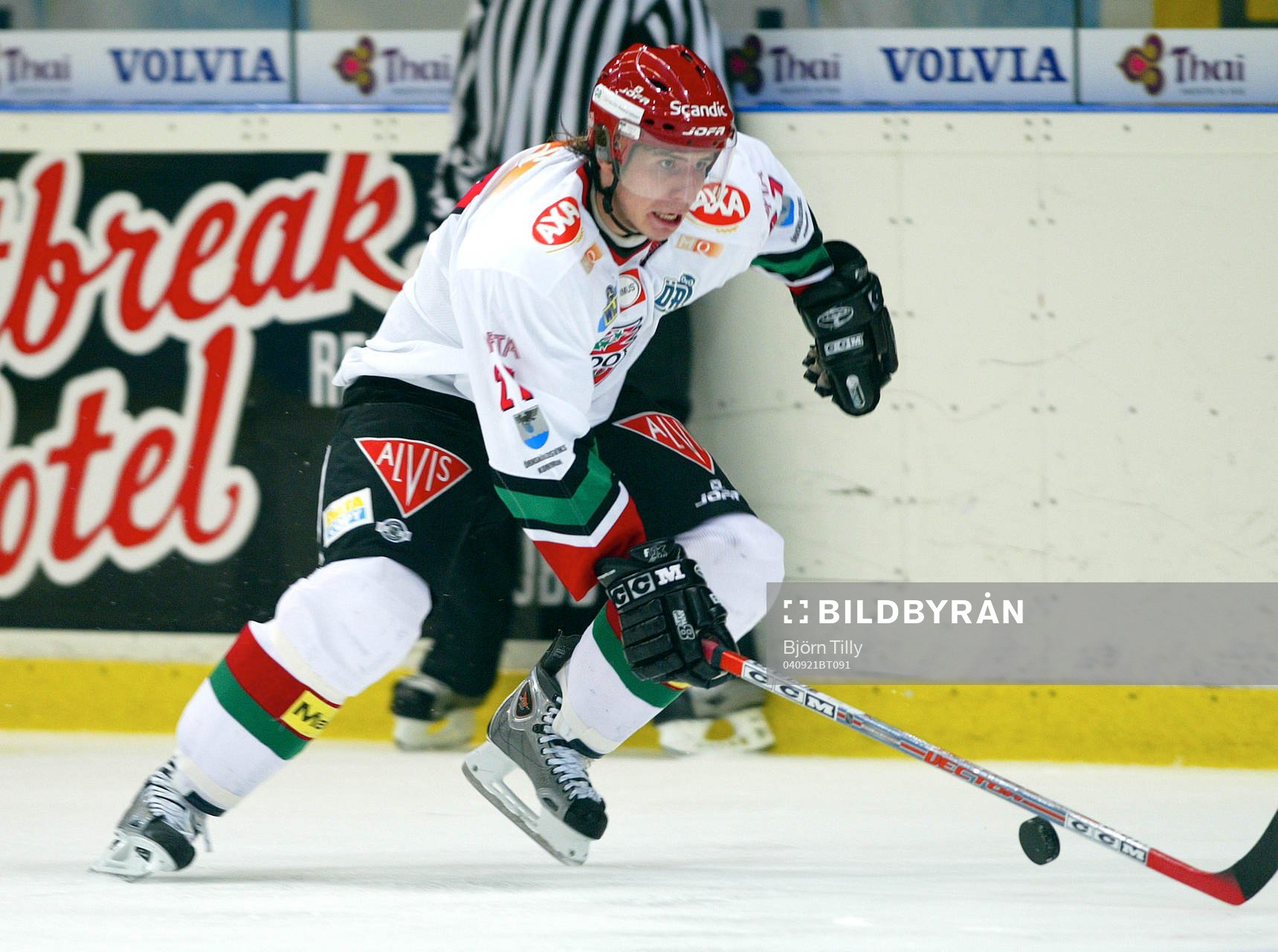 Alexander Steen, Modo