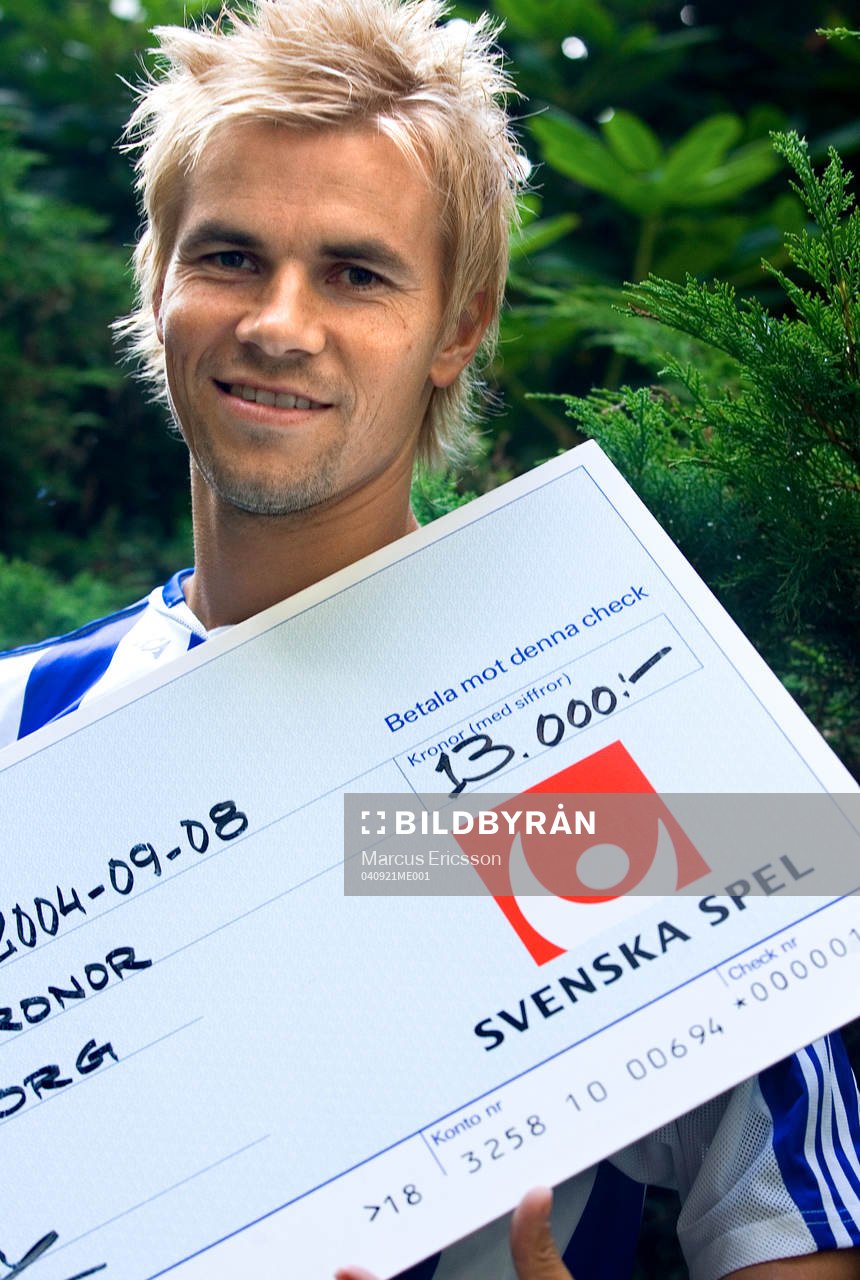 Niklas Alexandersson, IFK Göteborg månadens spelare