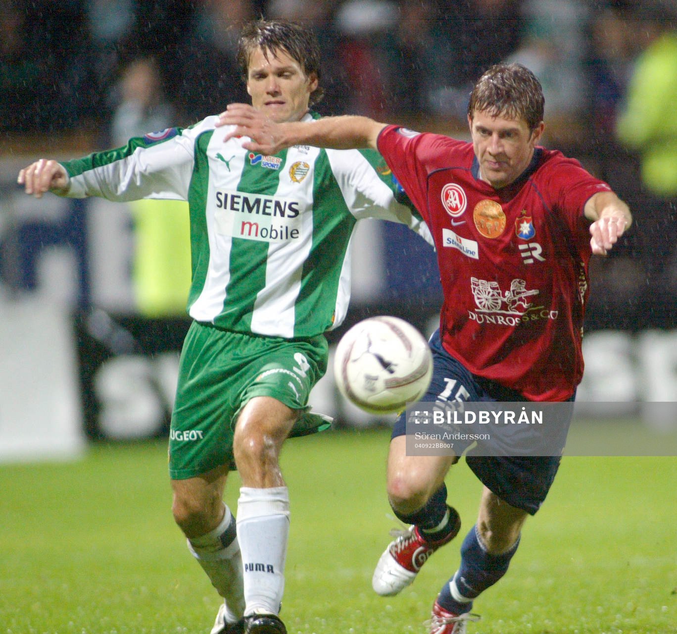 Fotboll, allsvenskan, Hammarby - Örgryte: Johann Gudmunsson, Örgryte och Mikael Hellström, Hammarby.