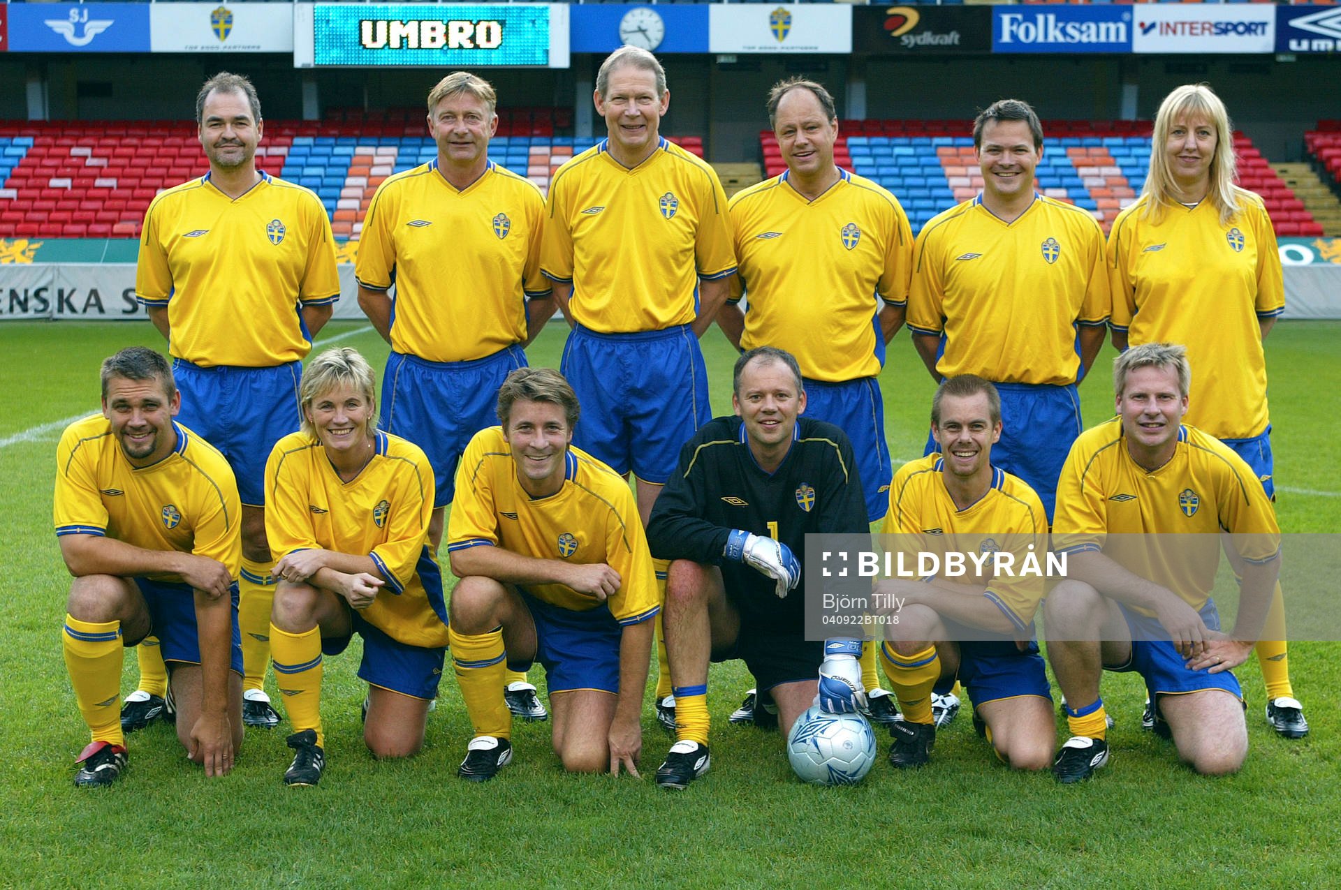 Fotboll, Sponsormatch och lagbilder