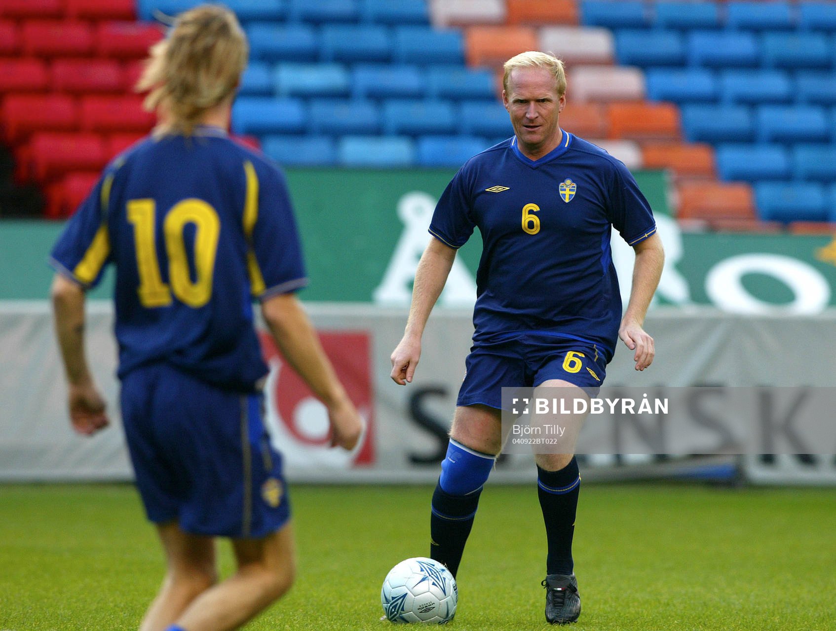 Fotboll, Sponsormatch och lagbilder