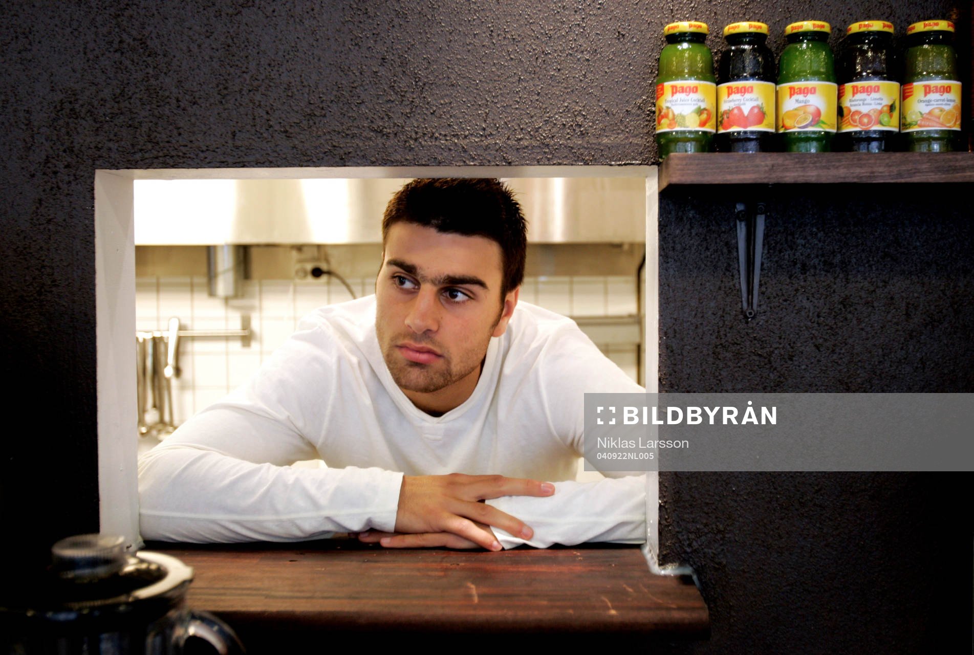 George Mourad på sitt cafÈ Macciato