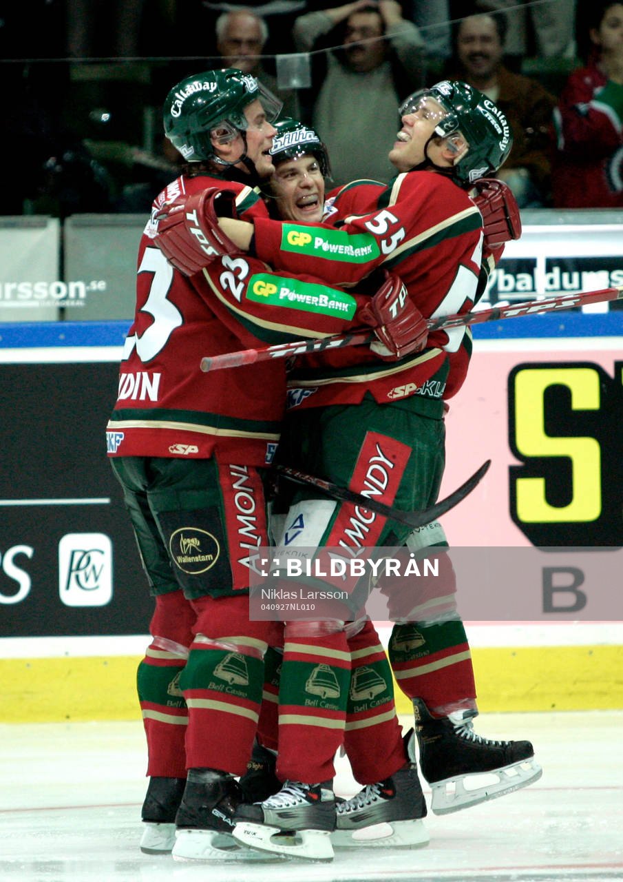 Martin Plüss, Frölunda grattas av Christian Bäckman och