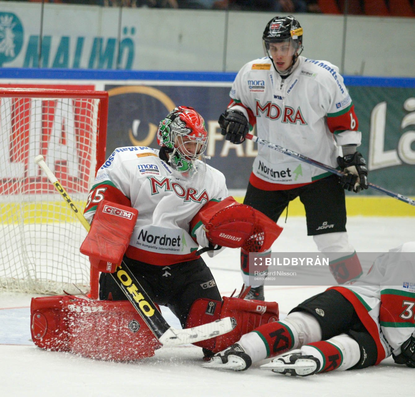 Tero Leinonen, målvakt, Mora och  Marko Kauppinen