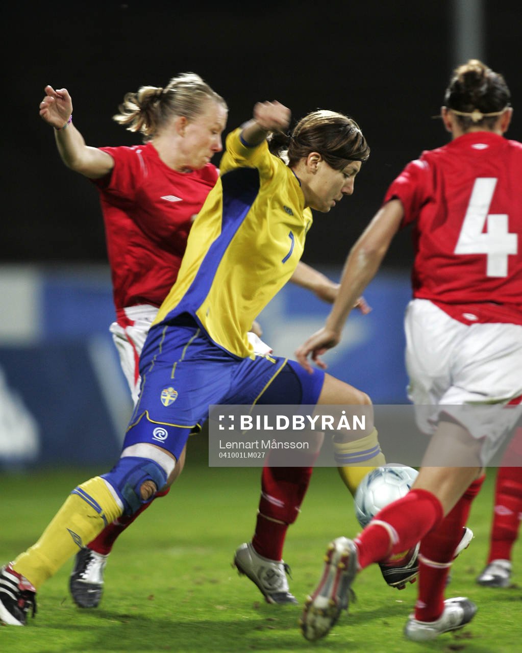 Linda Forsberg tränger sig fram
