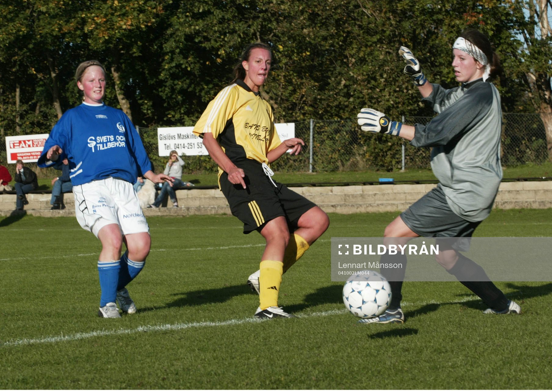 0-2, Jenny Andersson skjuter förbi Hammenhögs målvakt