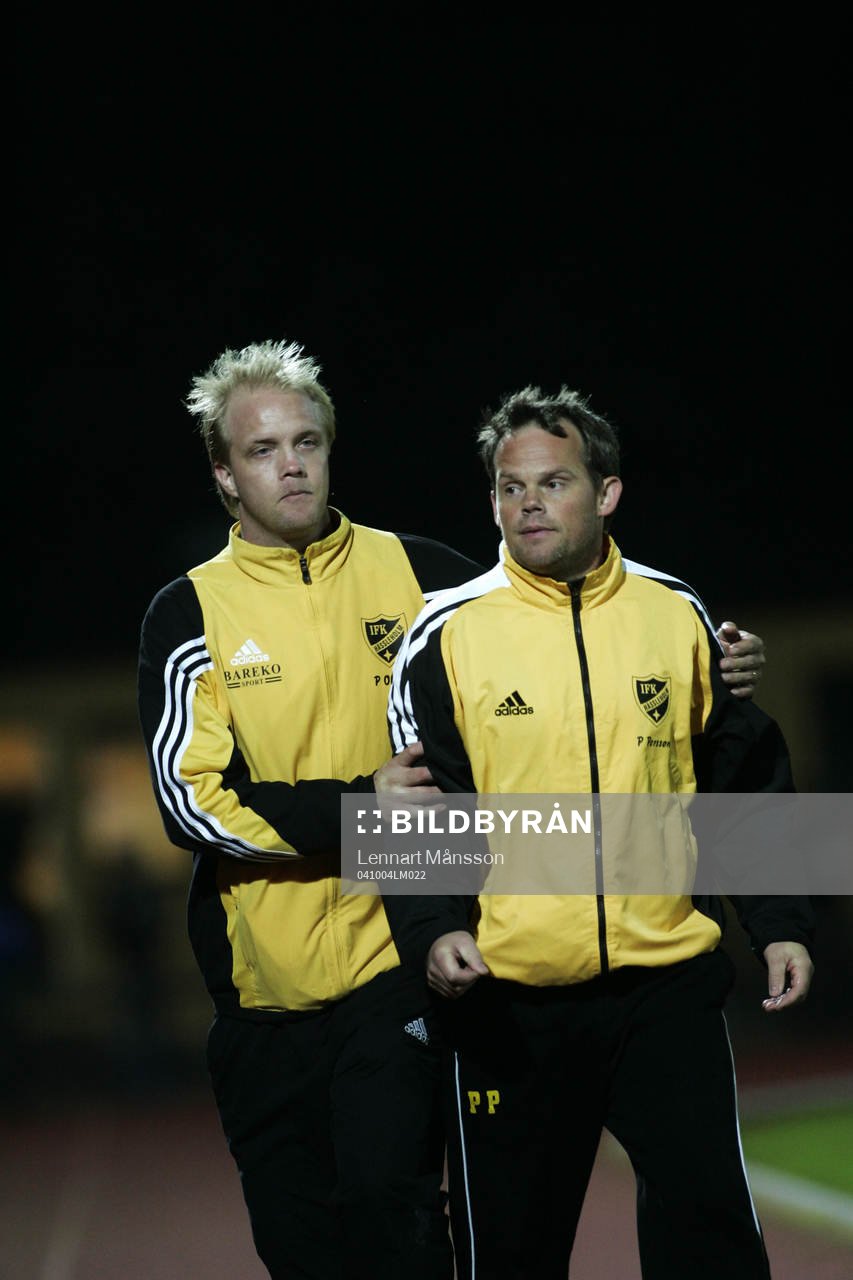 Percy Olsson, assisterande tränare, och Peter Persson,